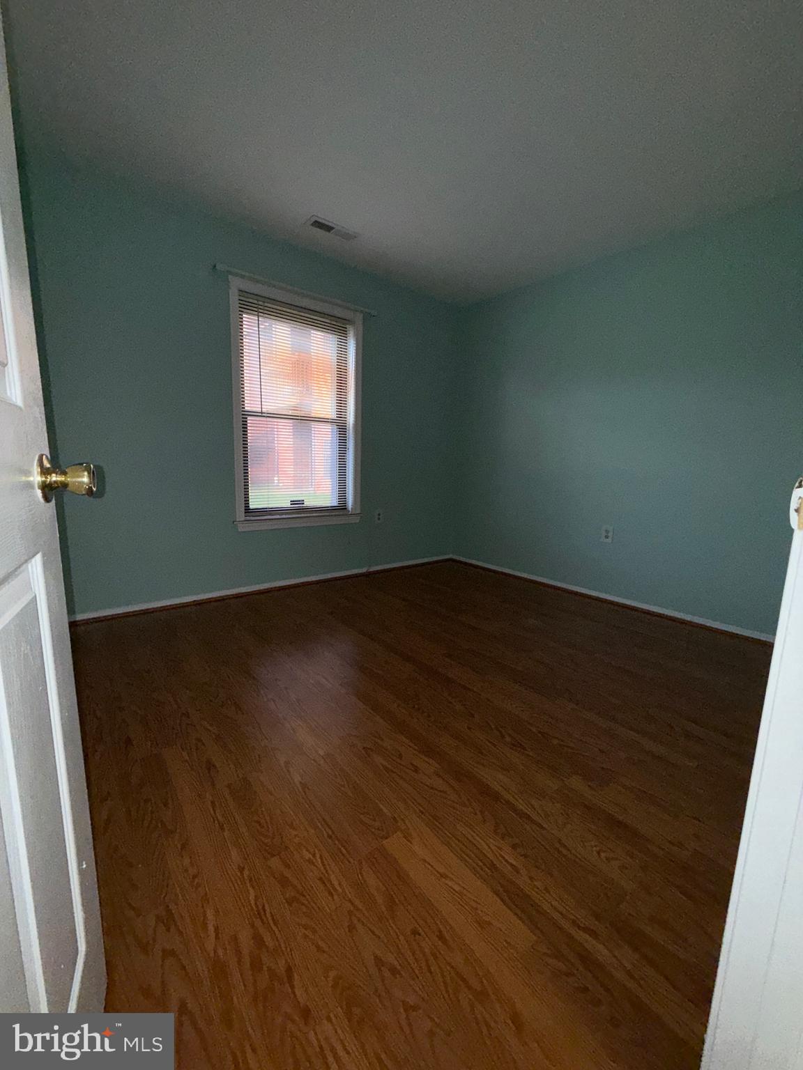 SUN VALLEY CONDOMINIUMS - Residential