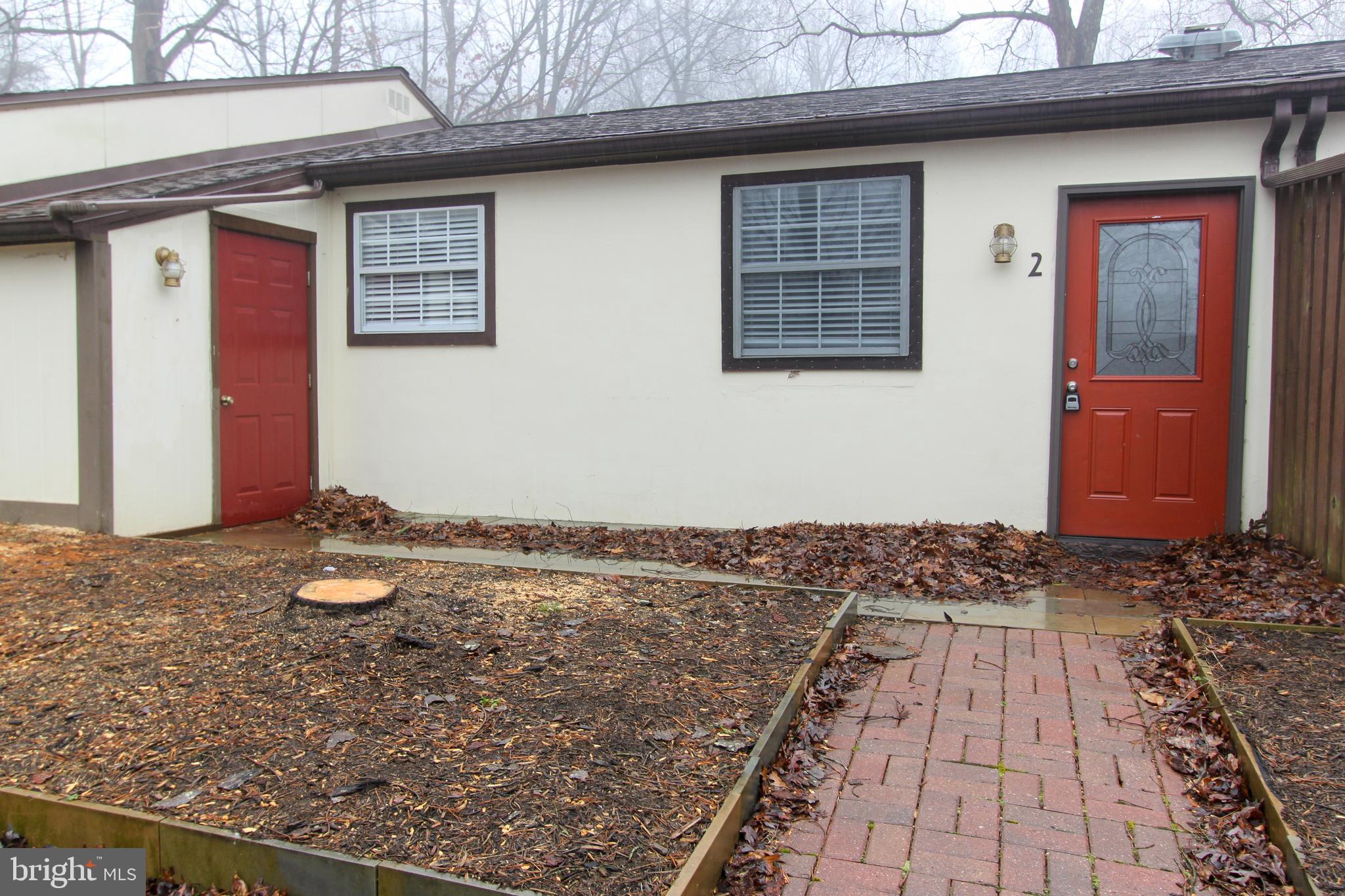 SHANNONDALE - Residential Lease