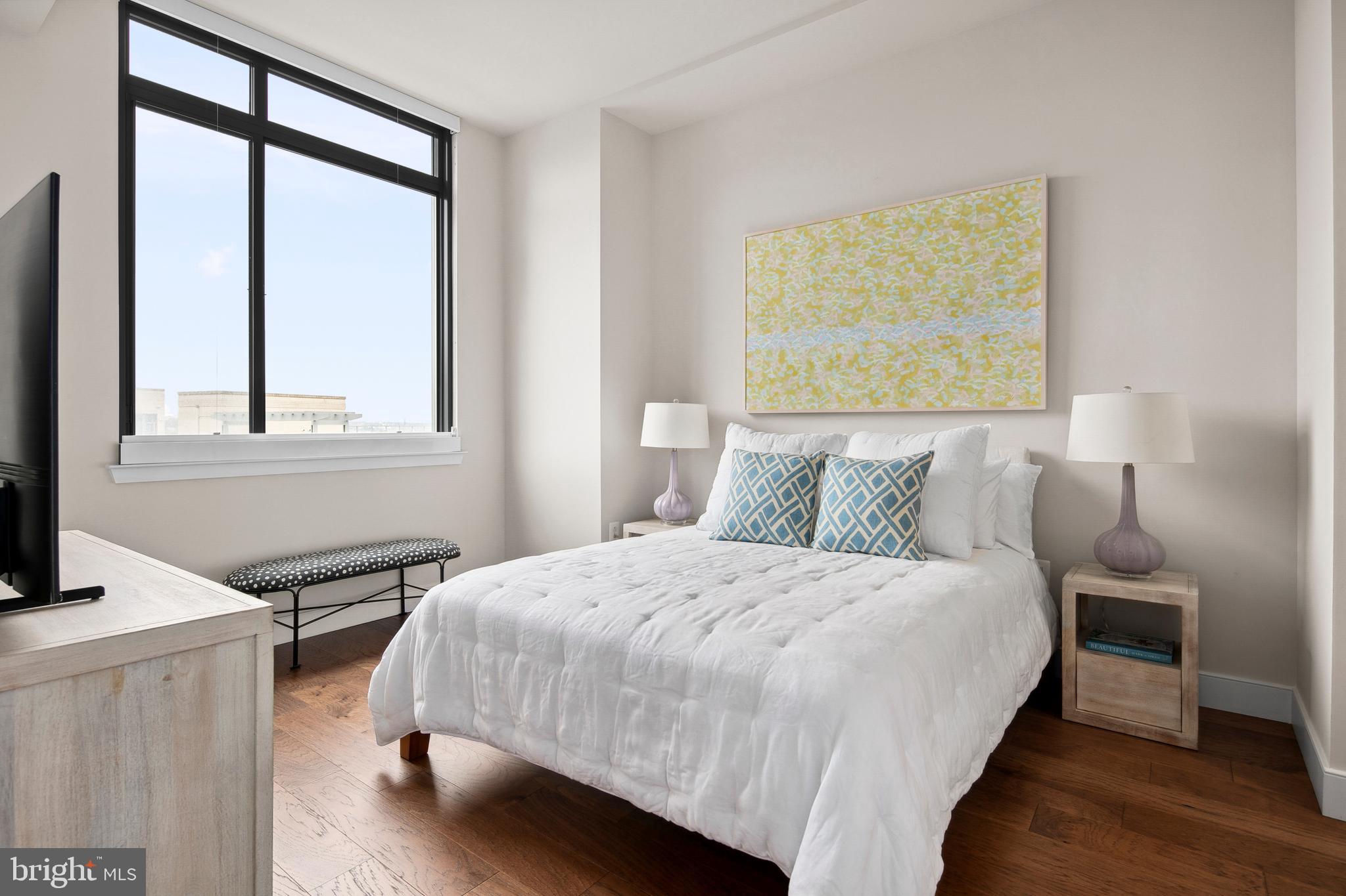 COURTHOUSE - Residential Lease