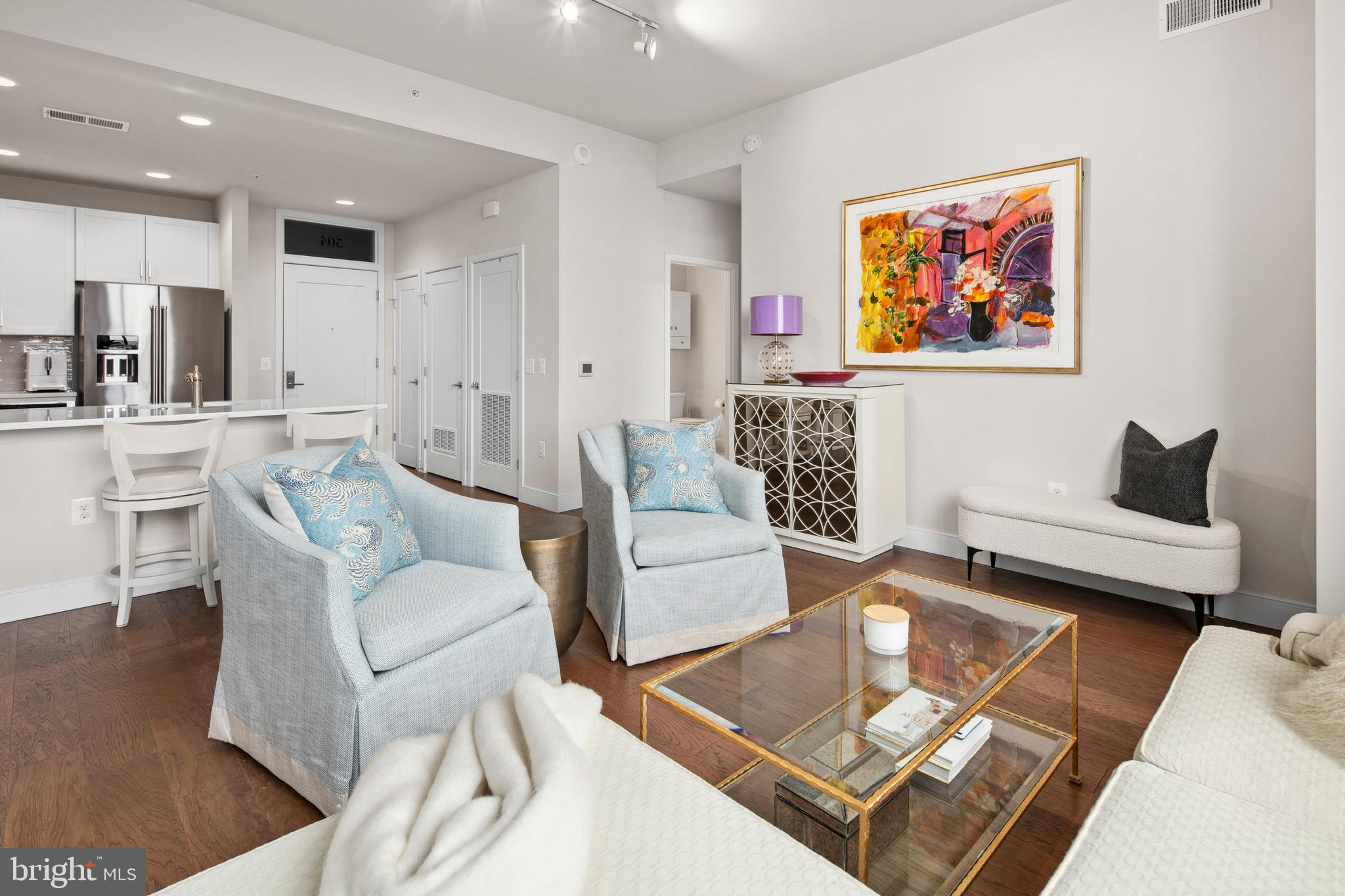 COURTHOUSE - Residential Lease