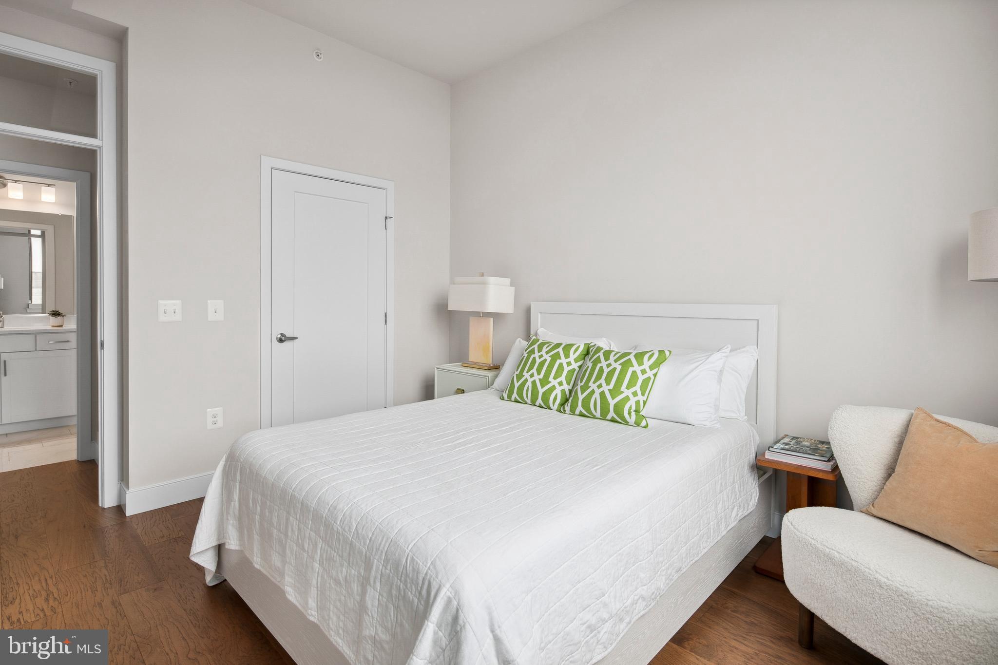 COURTHOUSE - Residential Lease