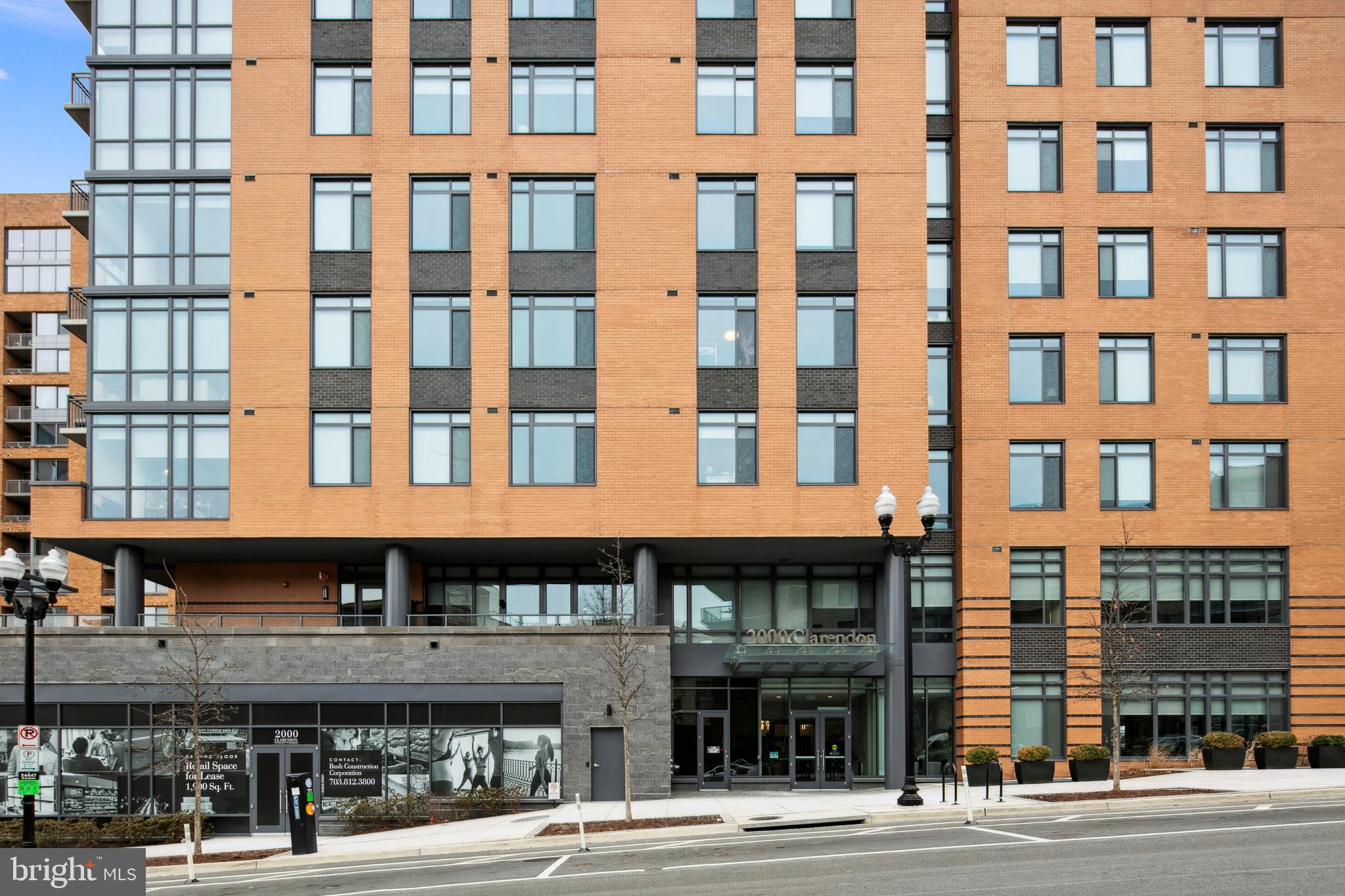 COURTHOUSE - Residential Lease