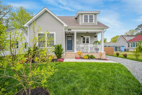 1111 Lossing Avenue, Colonial Beach, VA 22443 - #: VAWE2010902