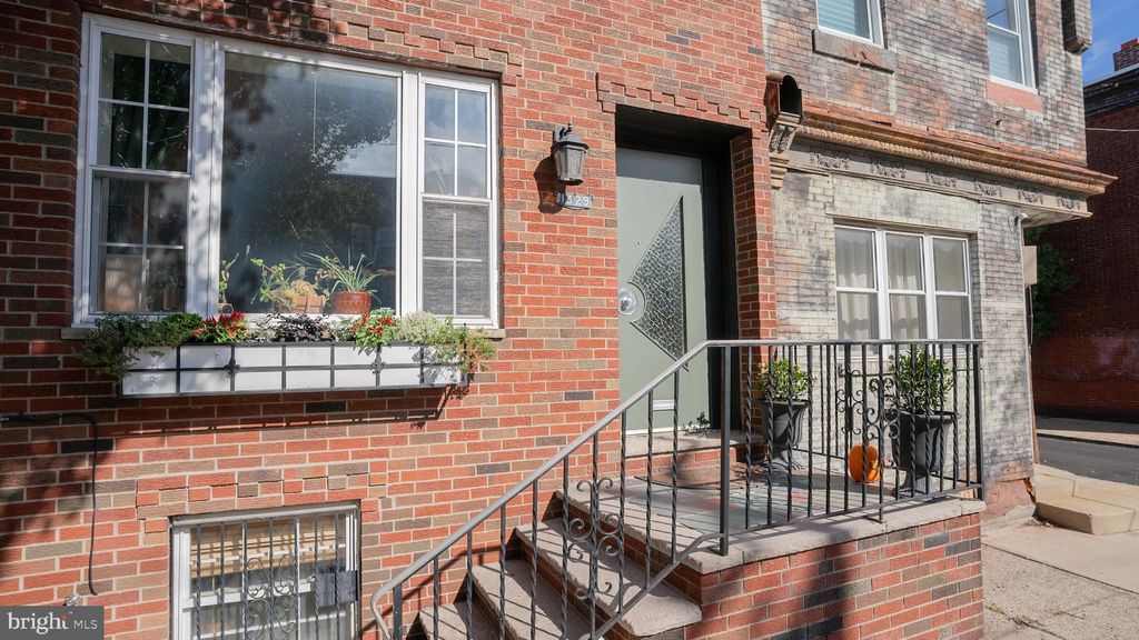 Photo of 1329 W Porter Street, PHILADELPHIA, PA 19148 (MLS # PAPH2546640)