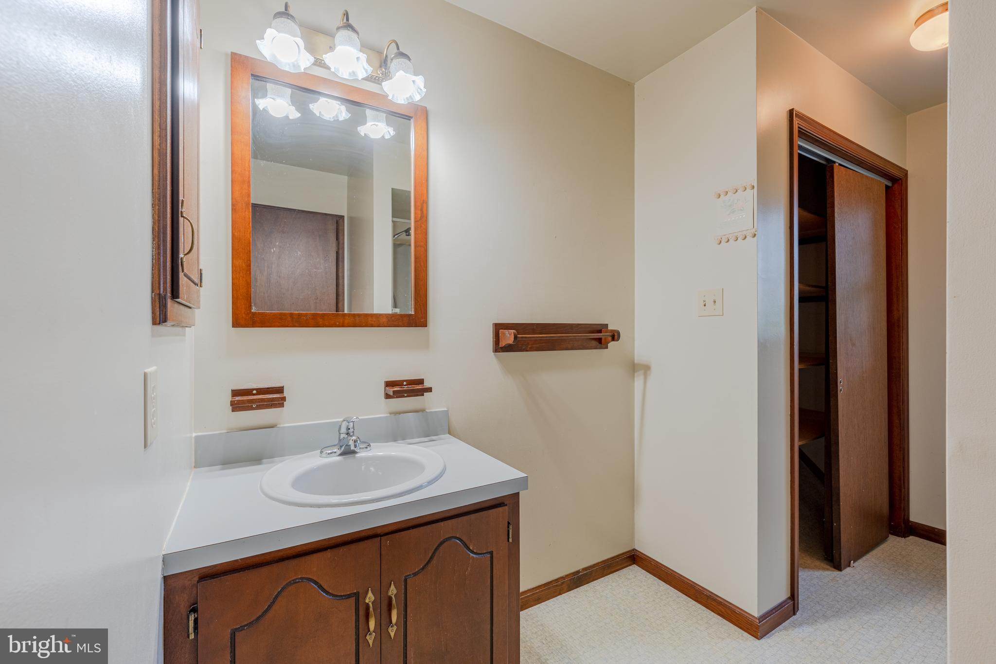 BANGOR - Residential