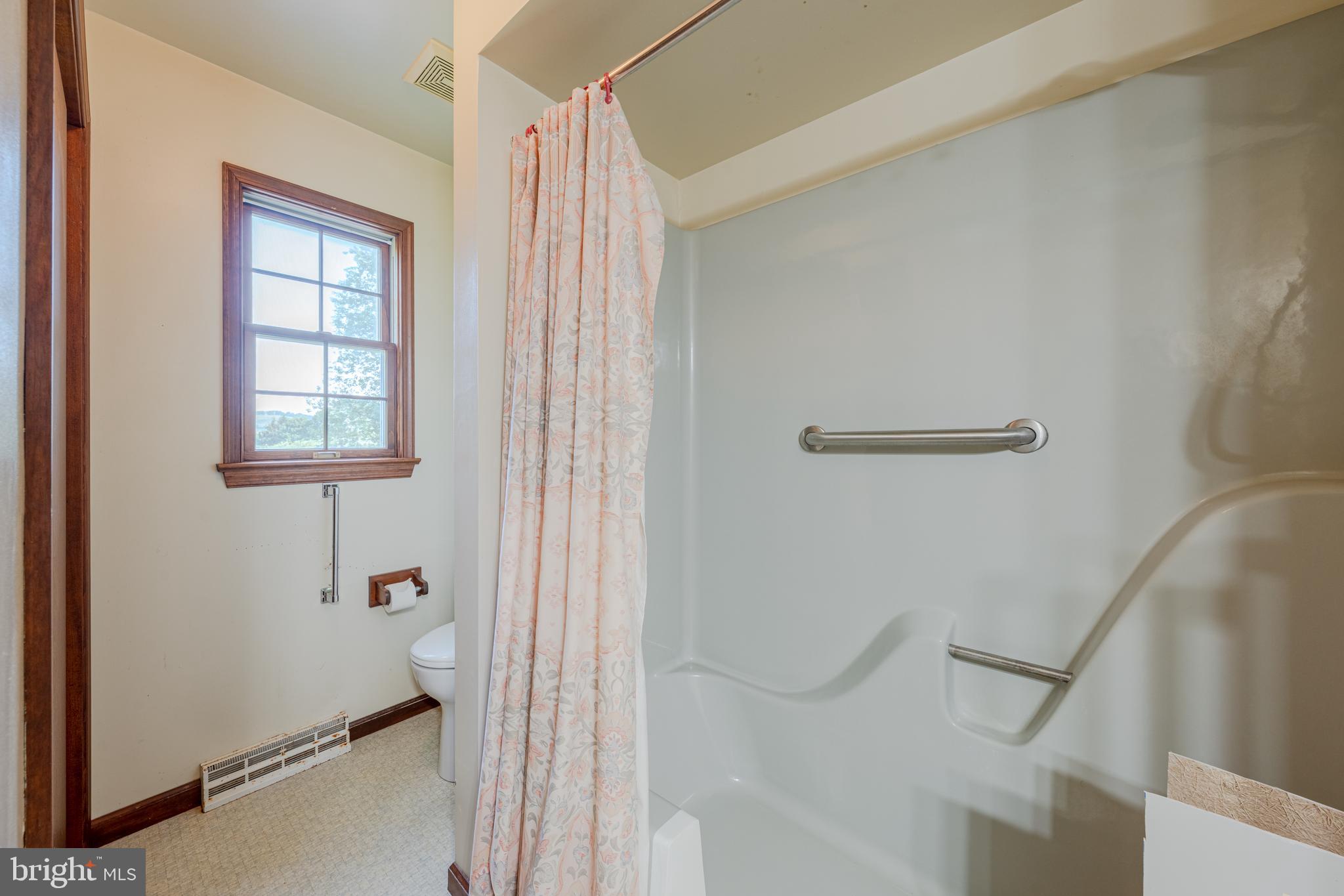 BANGOR - Residential