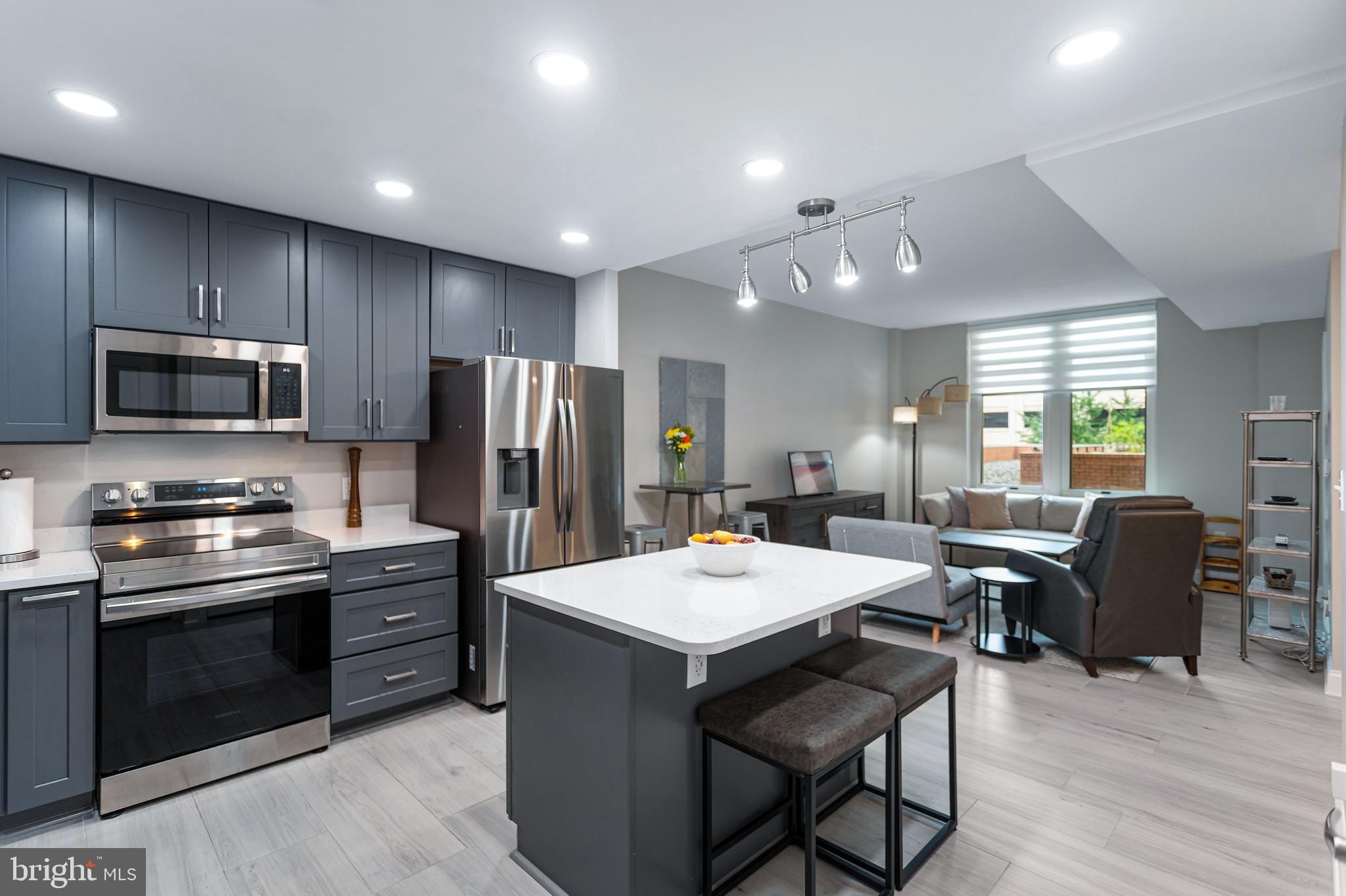 NATIONAL HARBOR - Residential