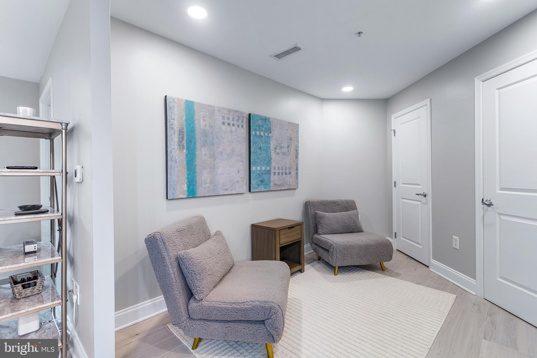 NATIONAL HARBOR - Residential