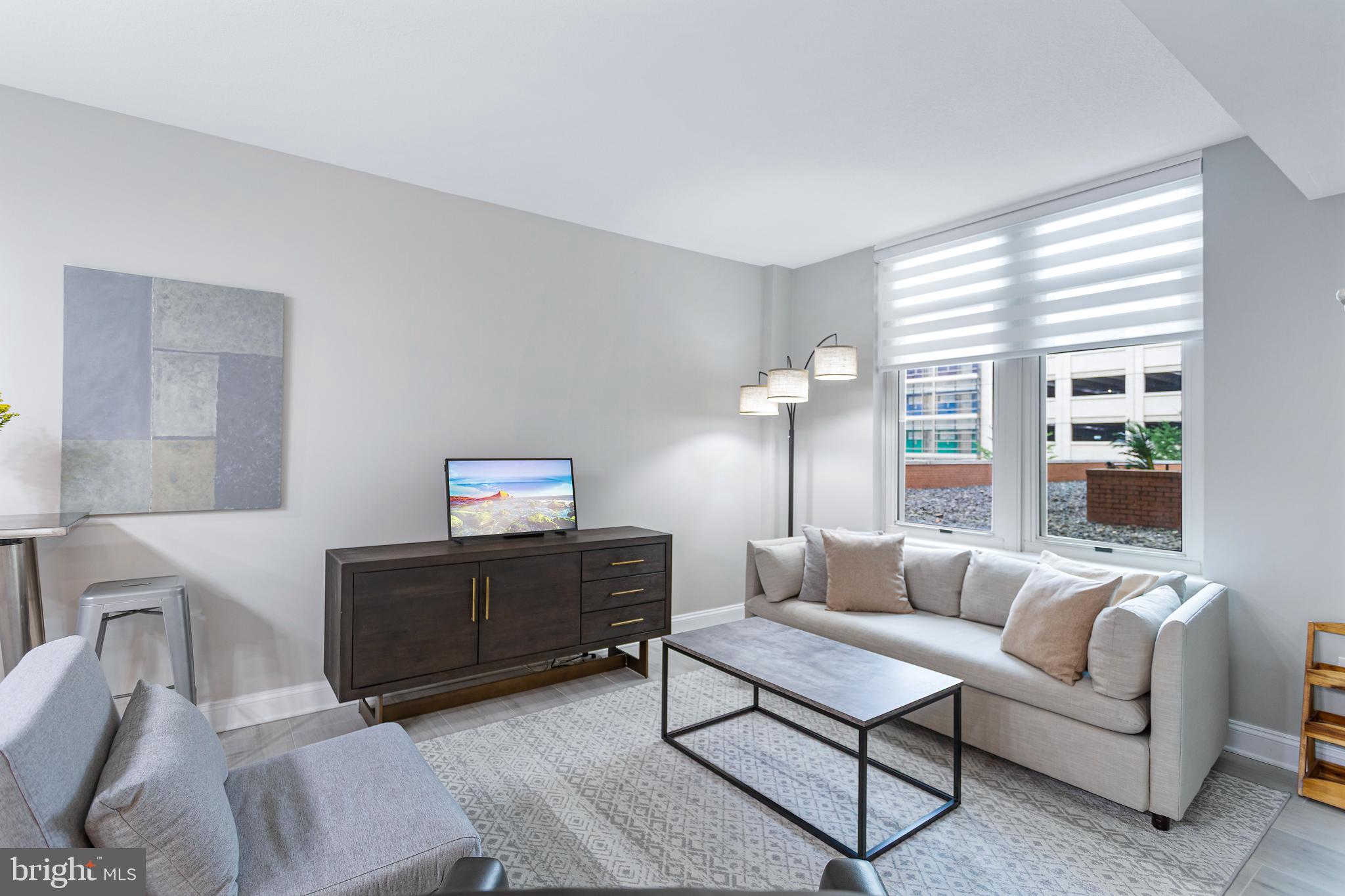 NATIONAL HARBOR - Residential