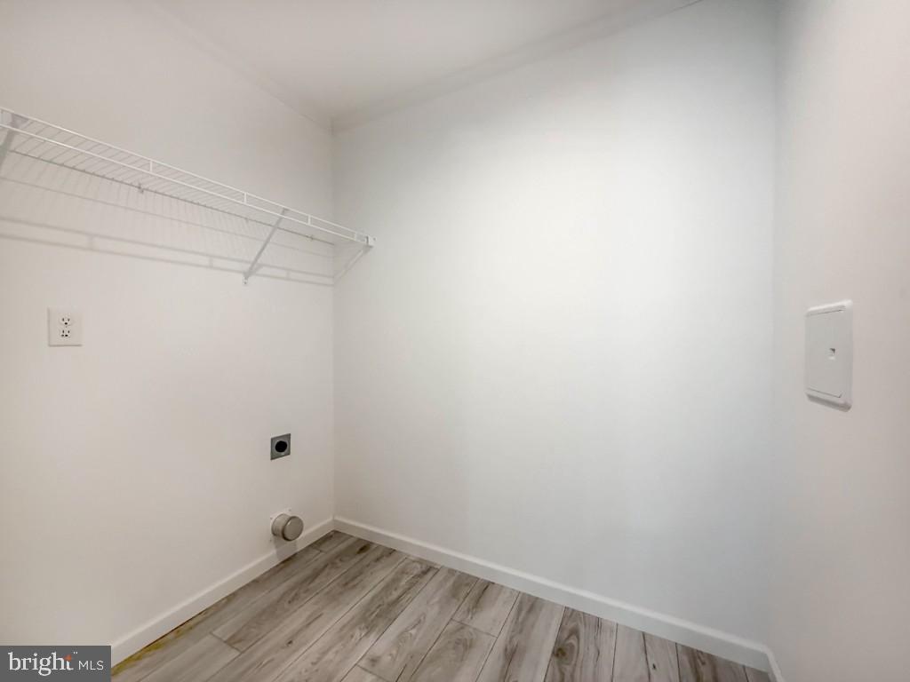 PENNWOOD CROSSING - Residential