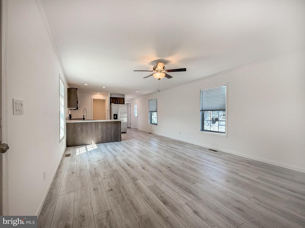 PENNWOOD CROSSING - Residential