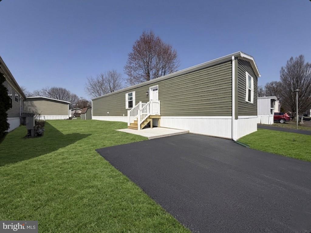 PENNWOOD CROSSING - Residential