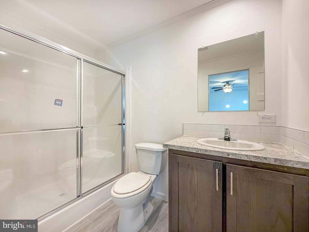 PENNWOOD CROSSING - Residential