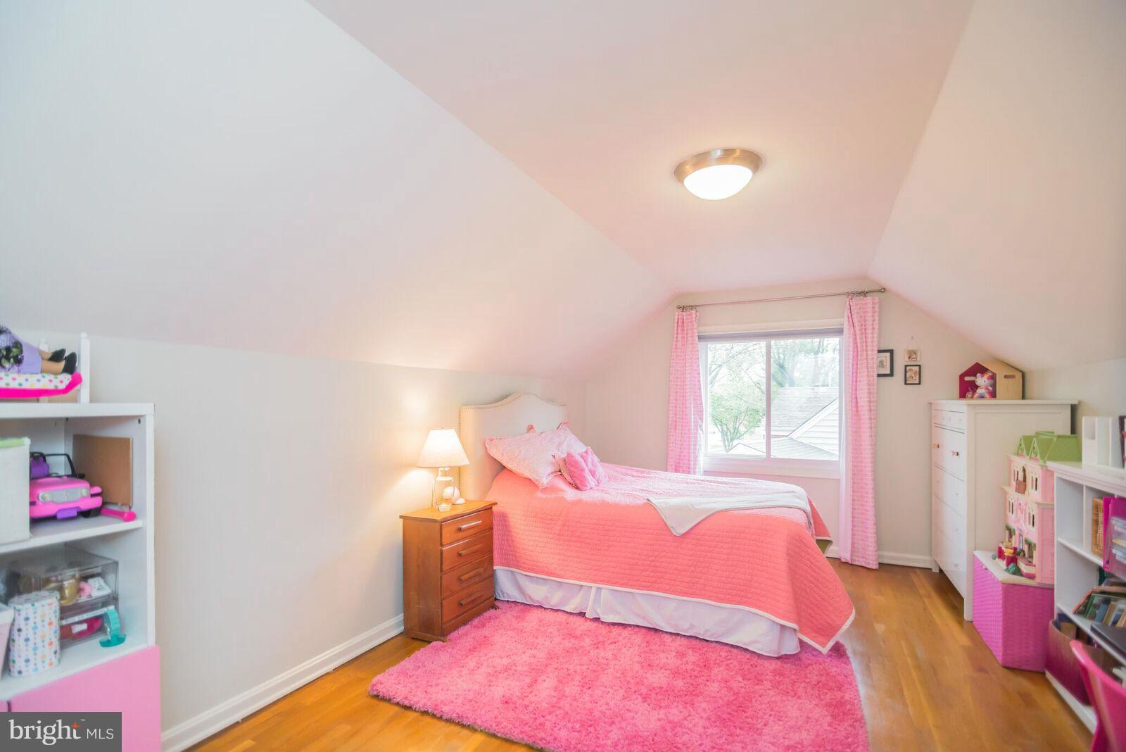 BROOKVILLE - Residential