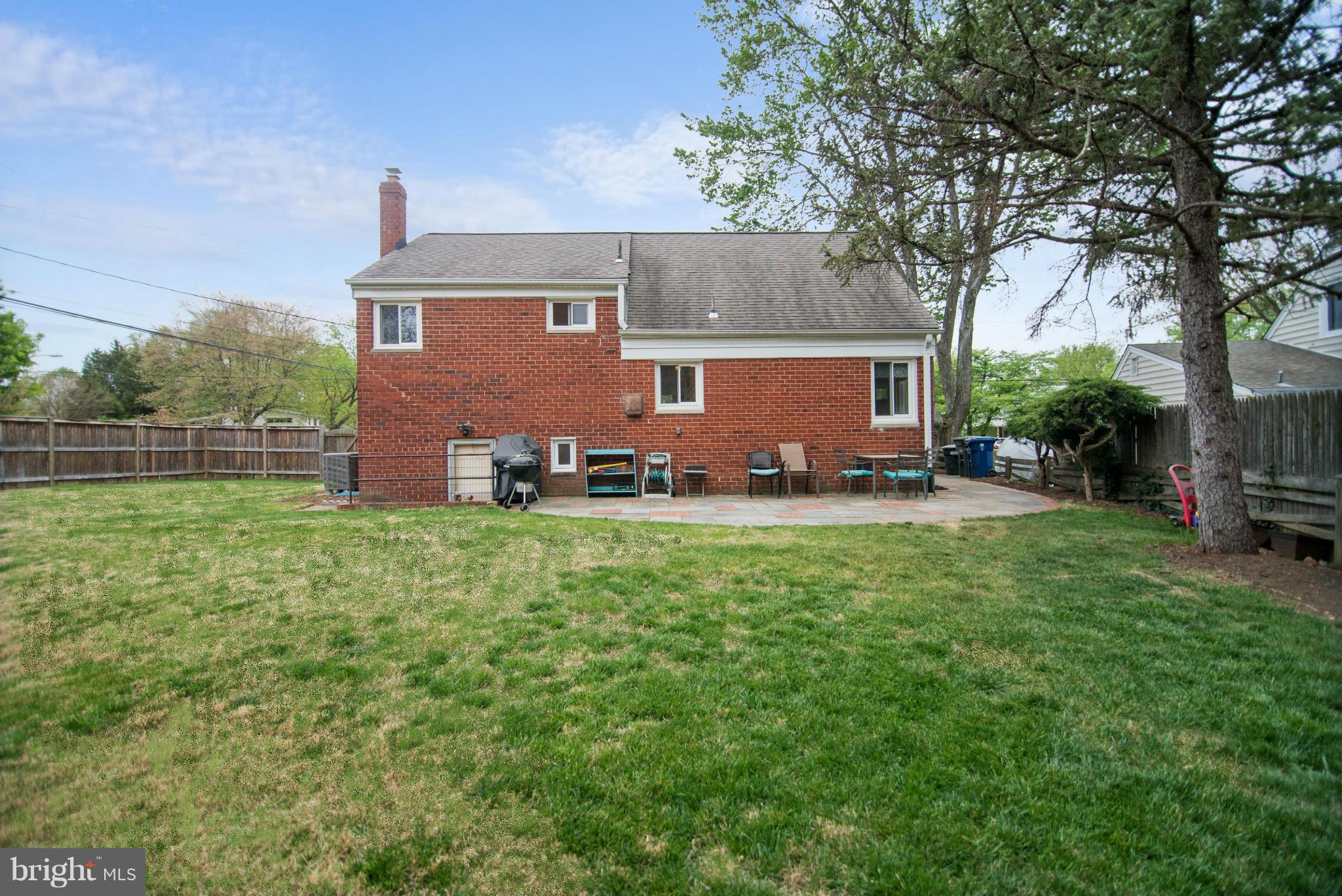 BROOKVILLE - Residential