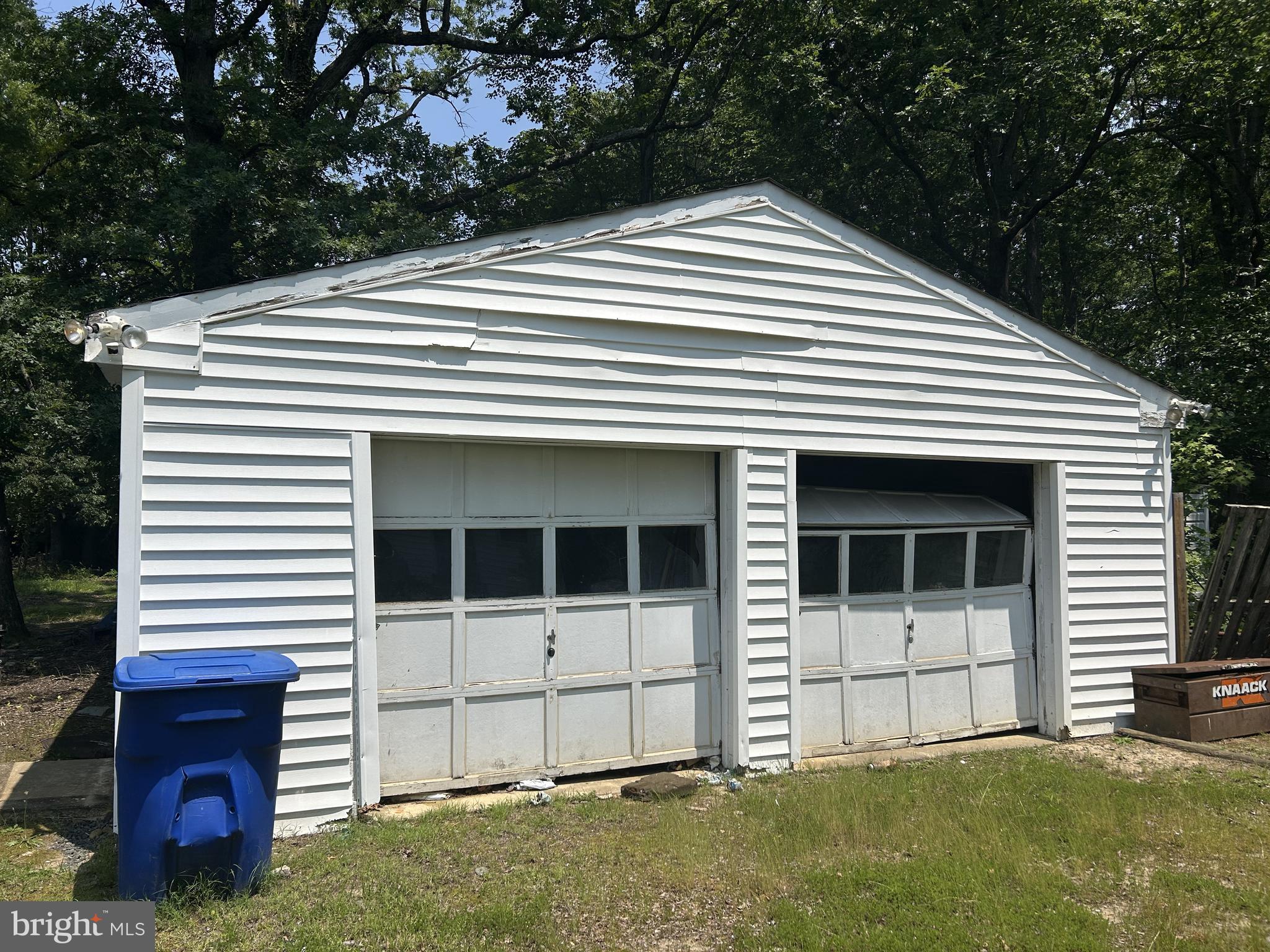 APPLE GROVE - Residential