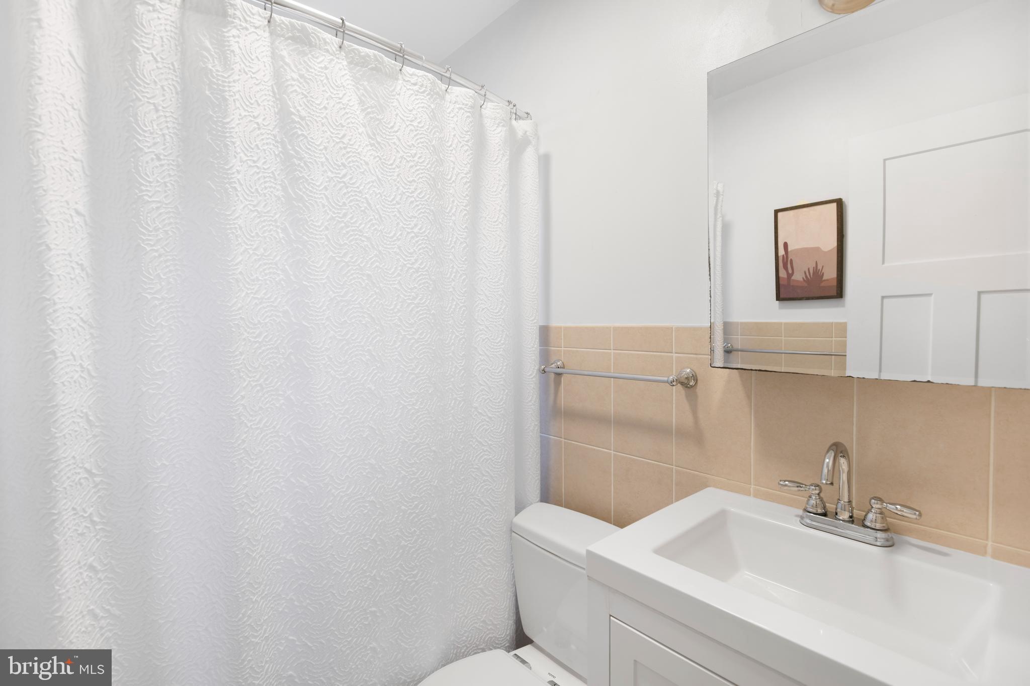 CHEVY CHASE CREST - Residential Lease