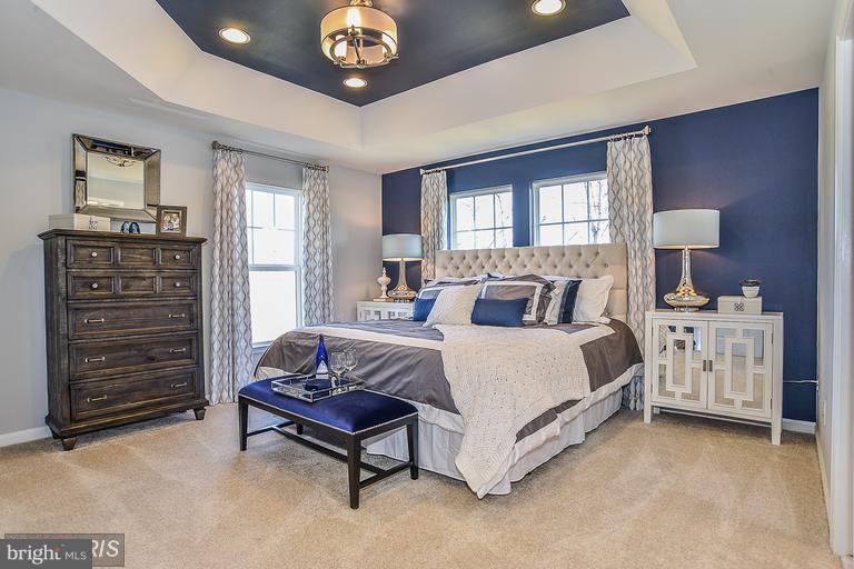 FIELDSTONE - Residential Lease