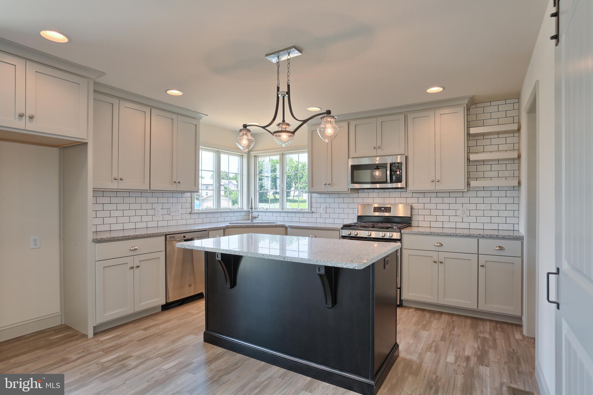 THE ESTATES AT HEARTHSIDE - Residential
