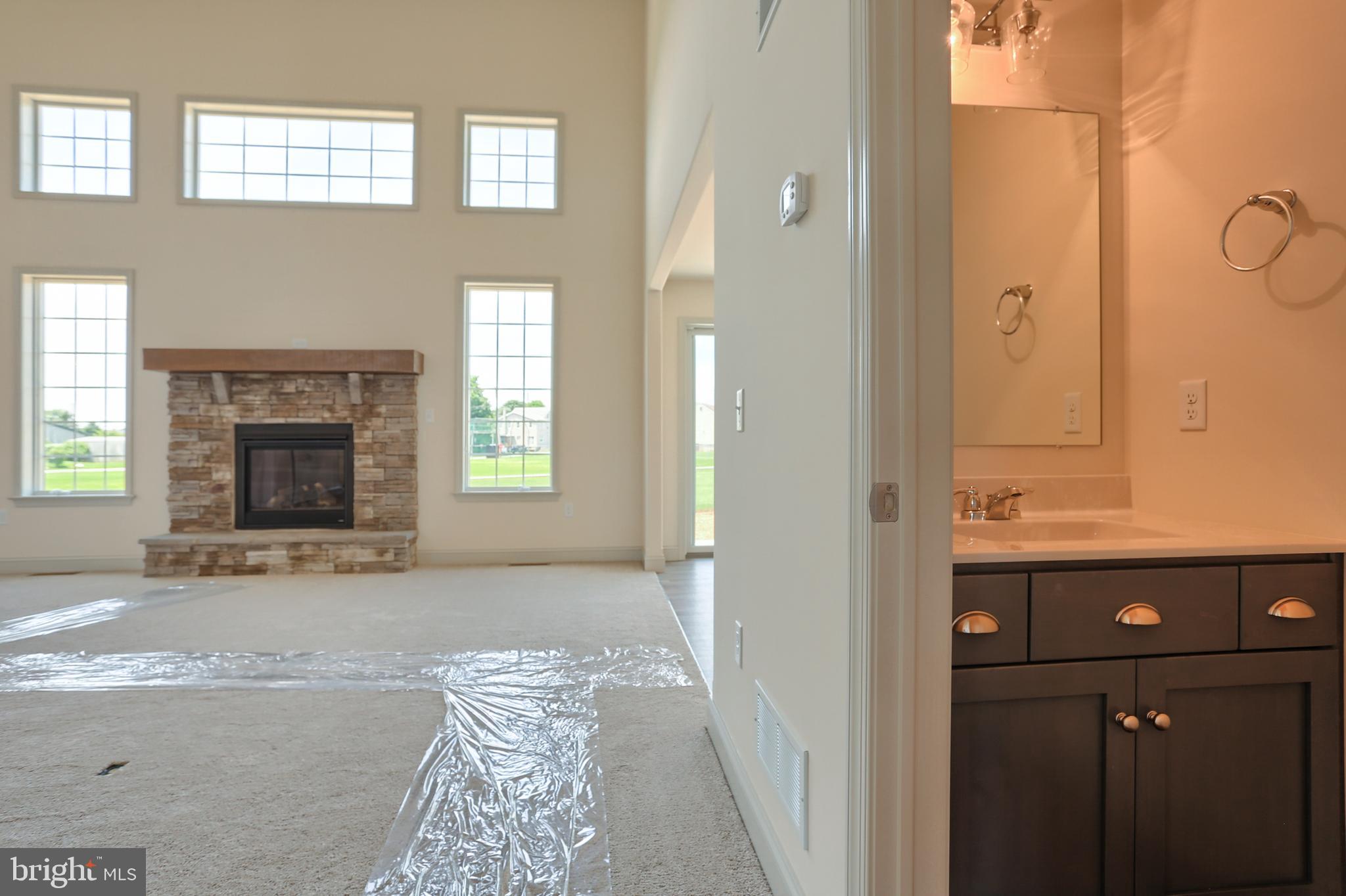 THE ESTATES AT HEARTHSIDE - Residential