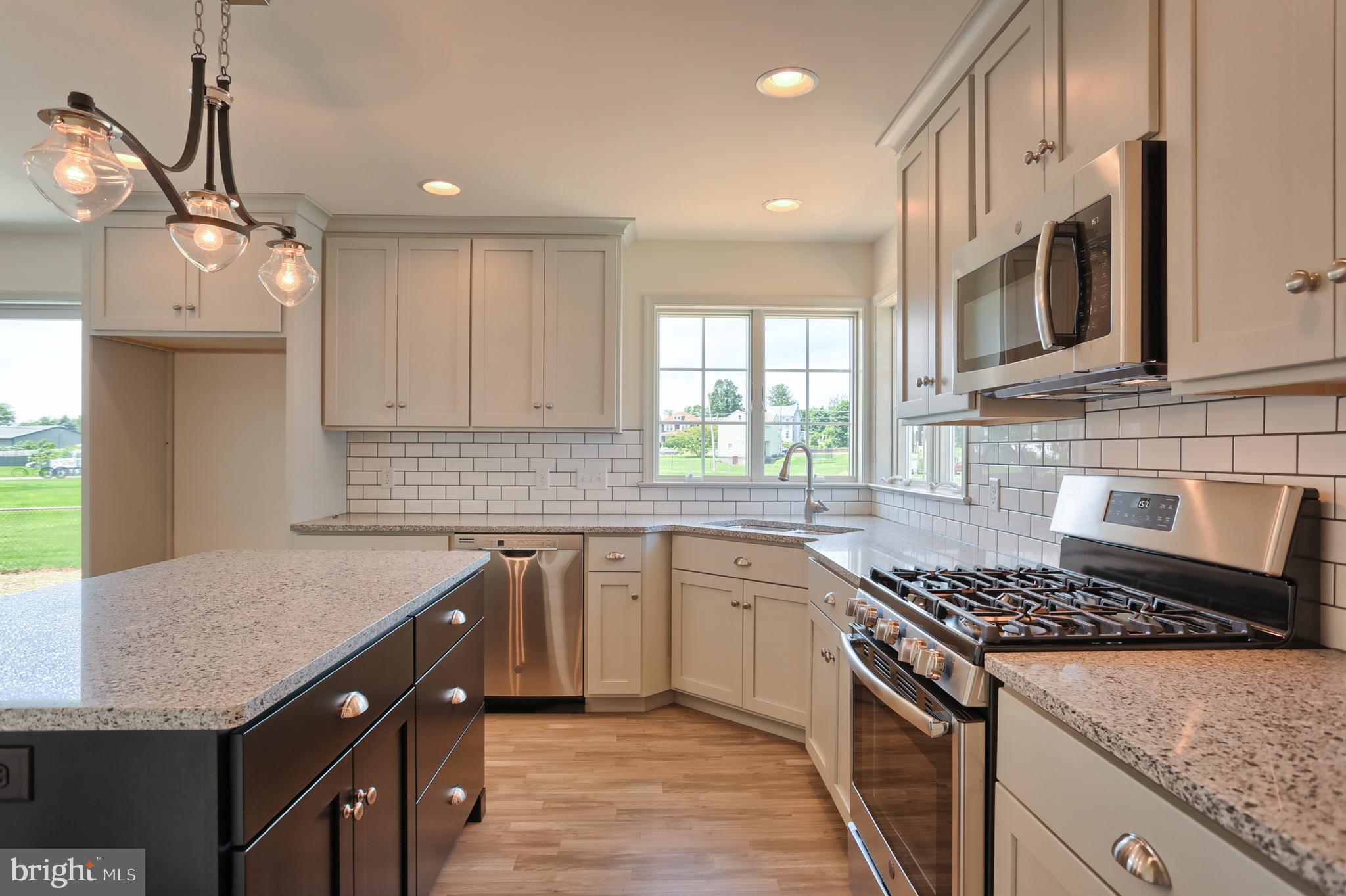 THE ESTATES AT HEARTHSIDE - Residential