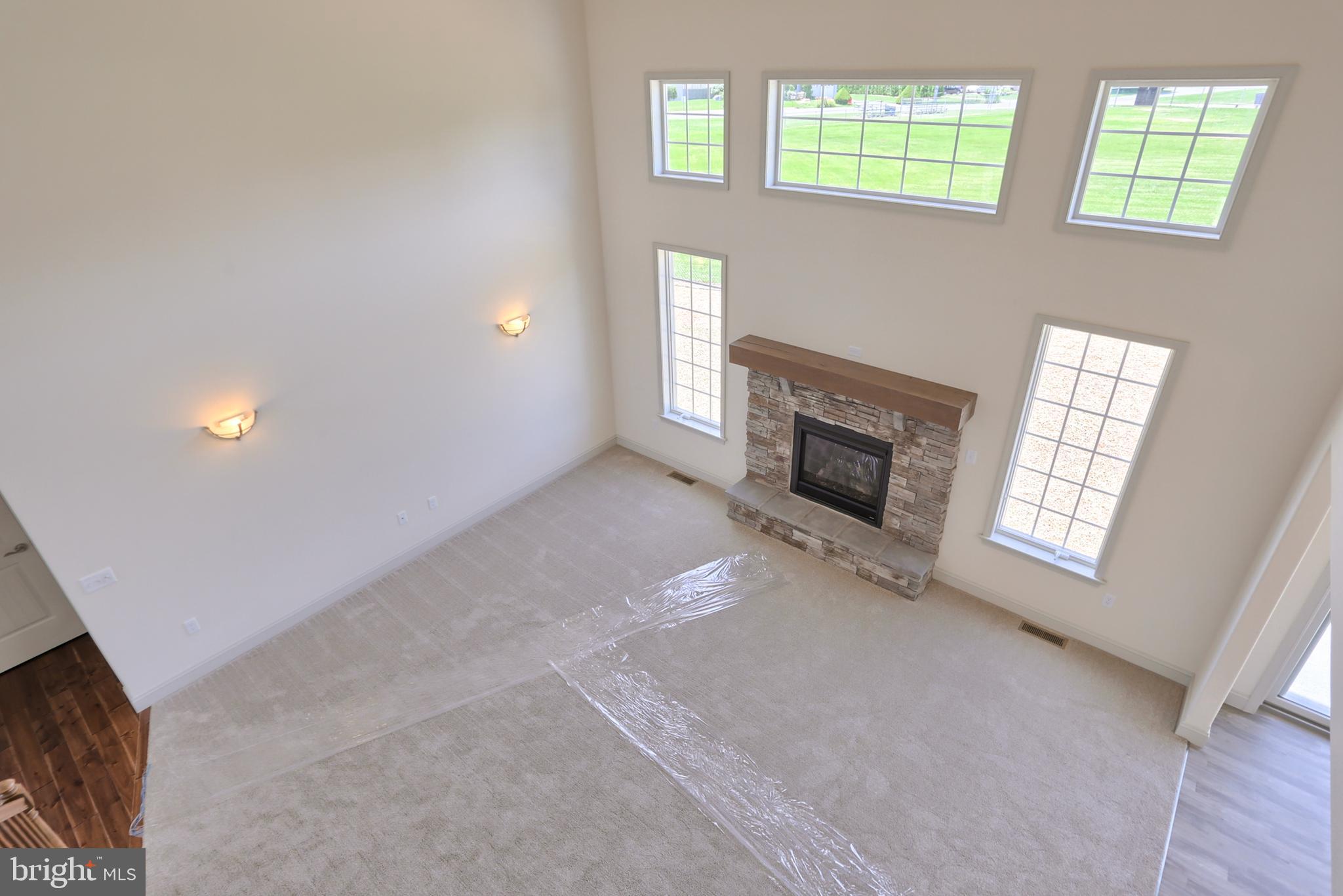 THE ESTATES AT HEARTHSIDE - Residential