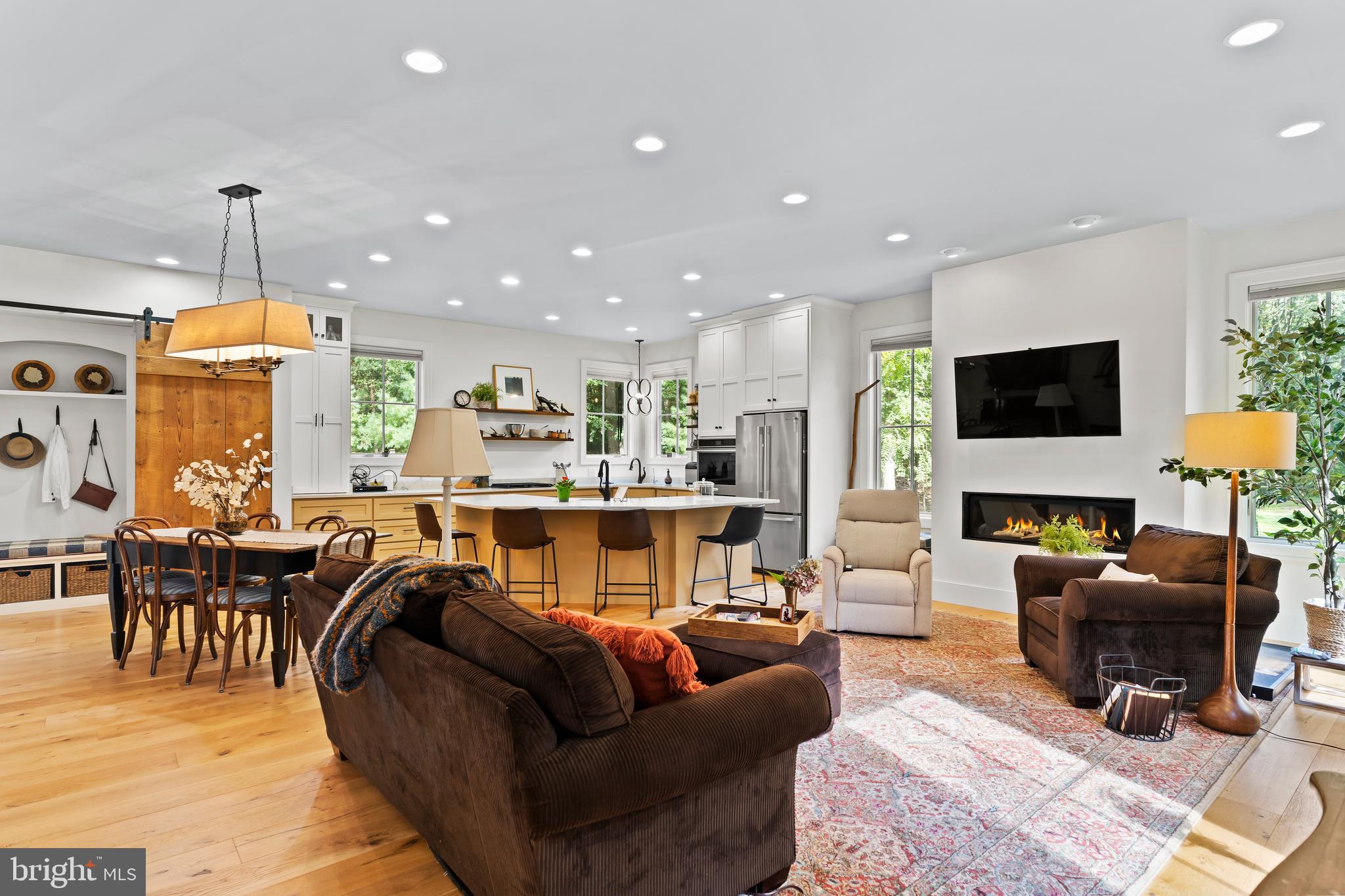 GREENWOOD HILLS - Residential