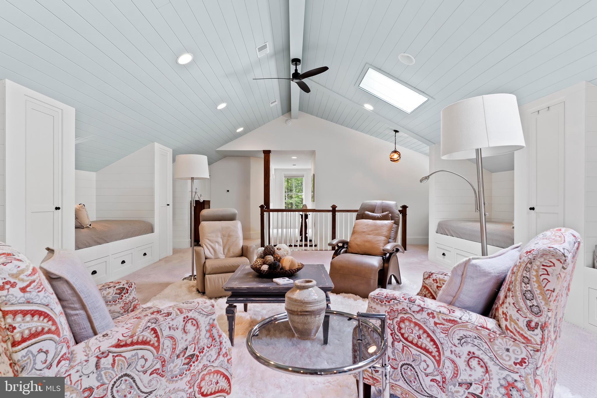 GREENWOOD HILLS - Residential