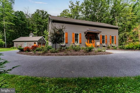 280 BOB WHITE TRAIL FAYETTEVILLE PA 17222