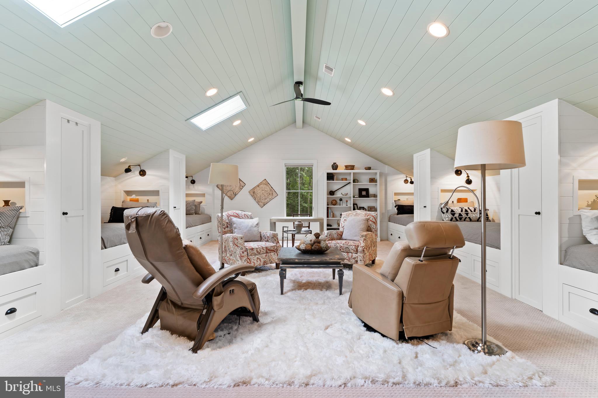 GREENWOOD HILLS - Residential