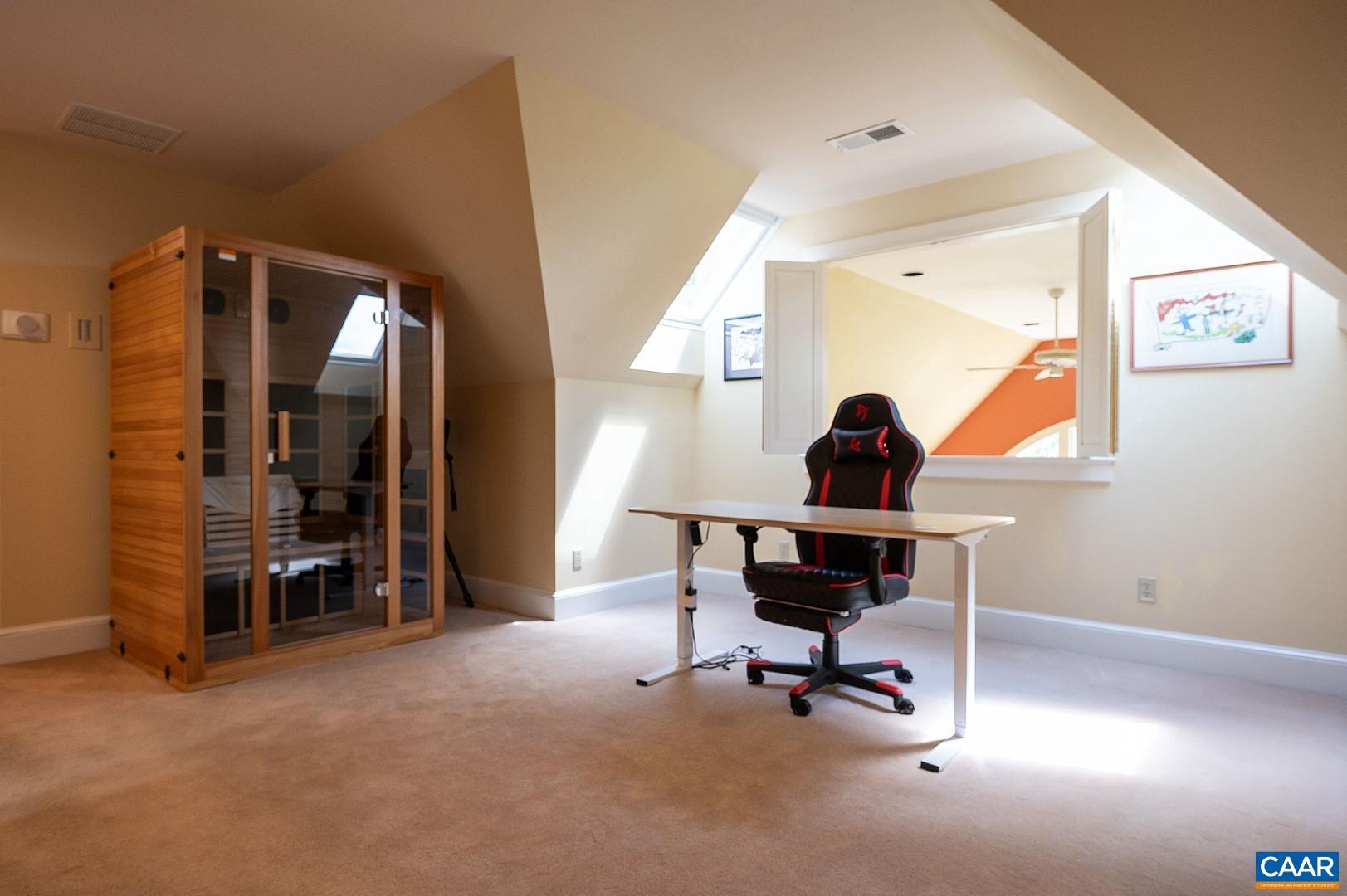 COLTHURST FARM - Residential