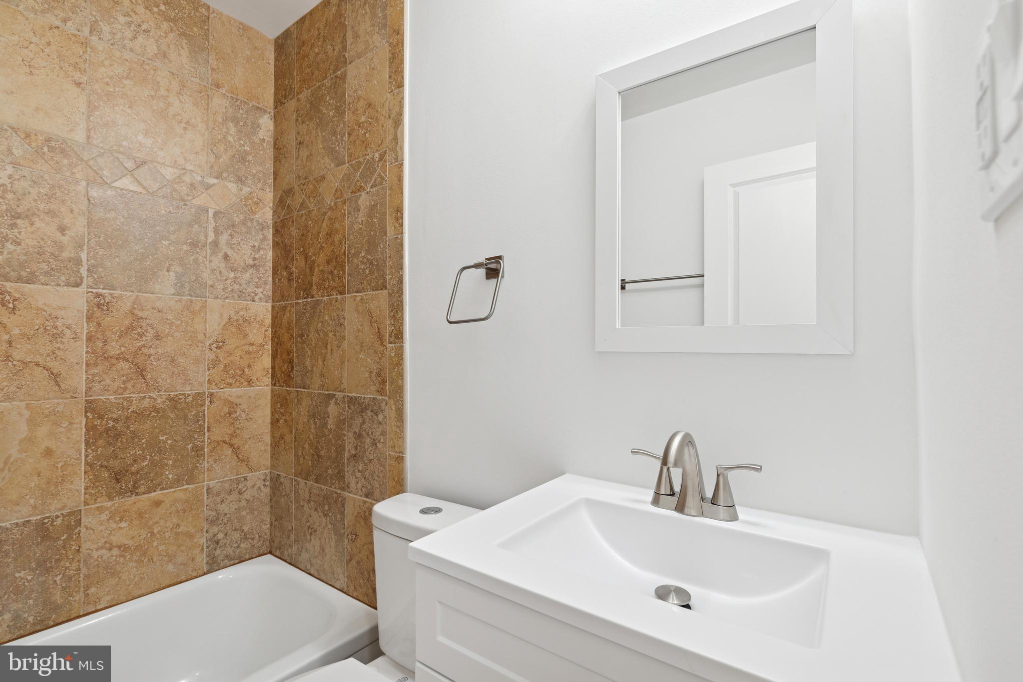 SOUTHDOWN SHORES - Residential