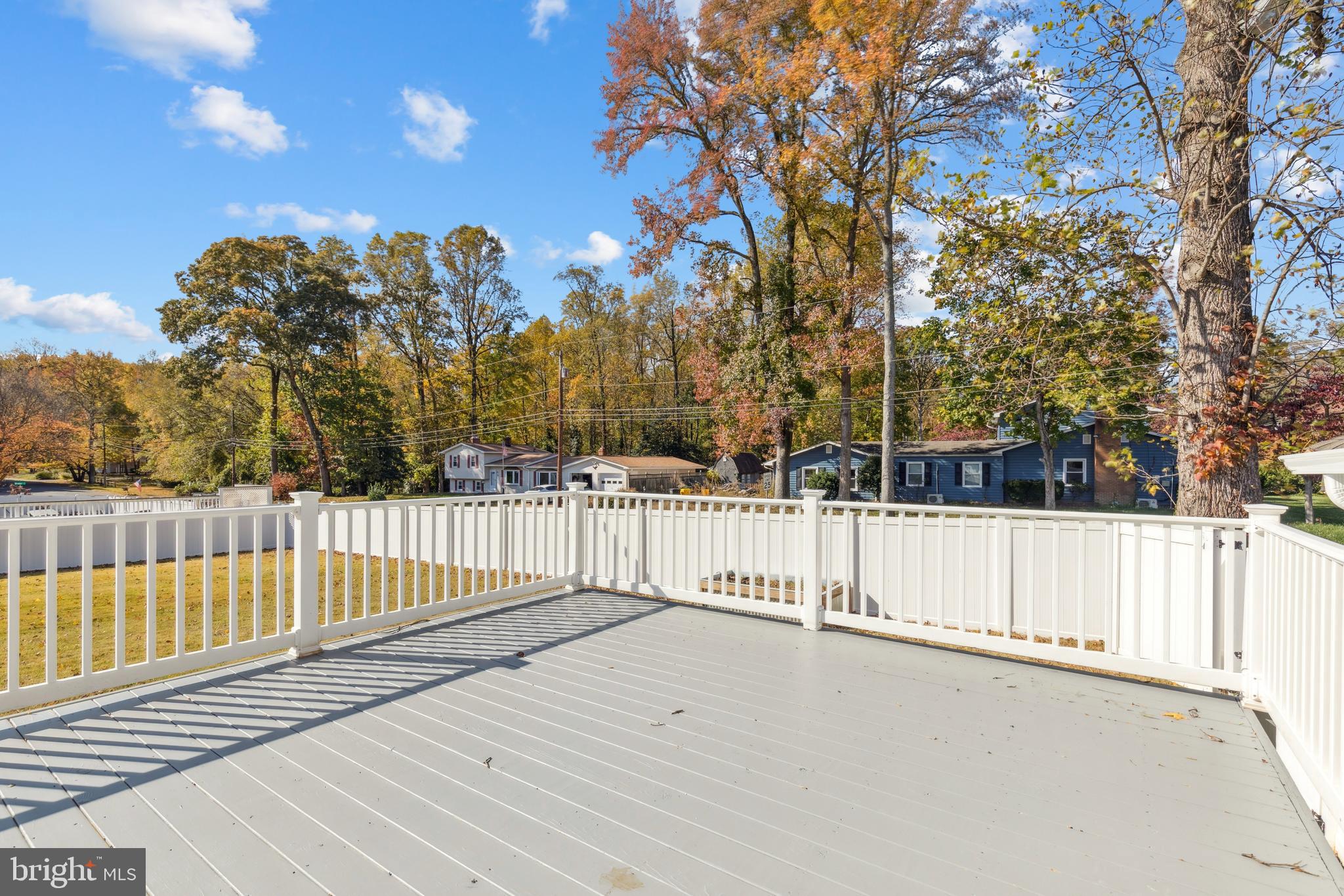 SOUTHDOWN SHORES - Residential