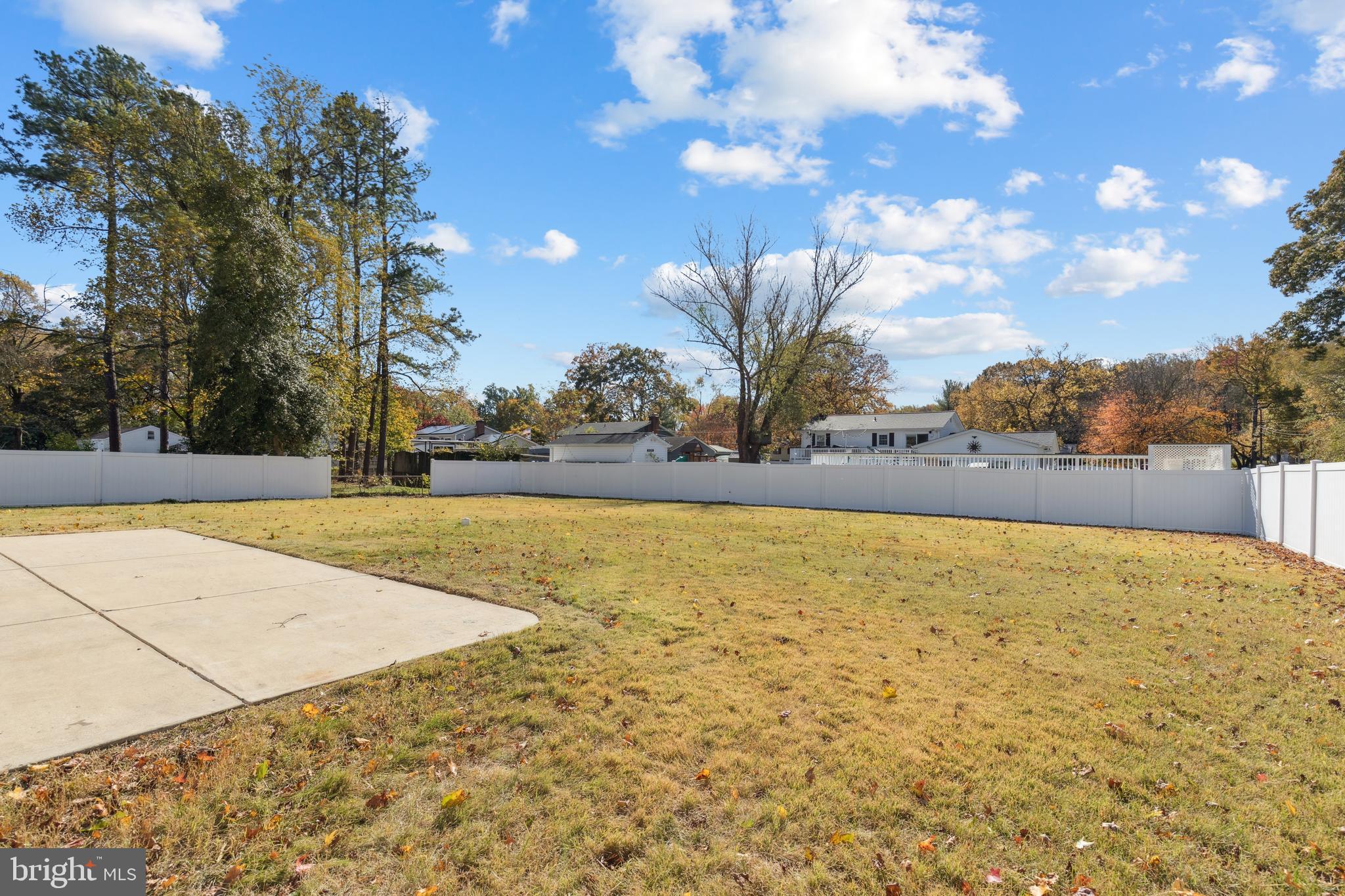 SOUTHDOWN SHORES - Residential