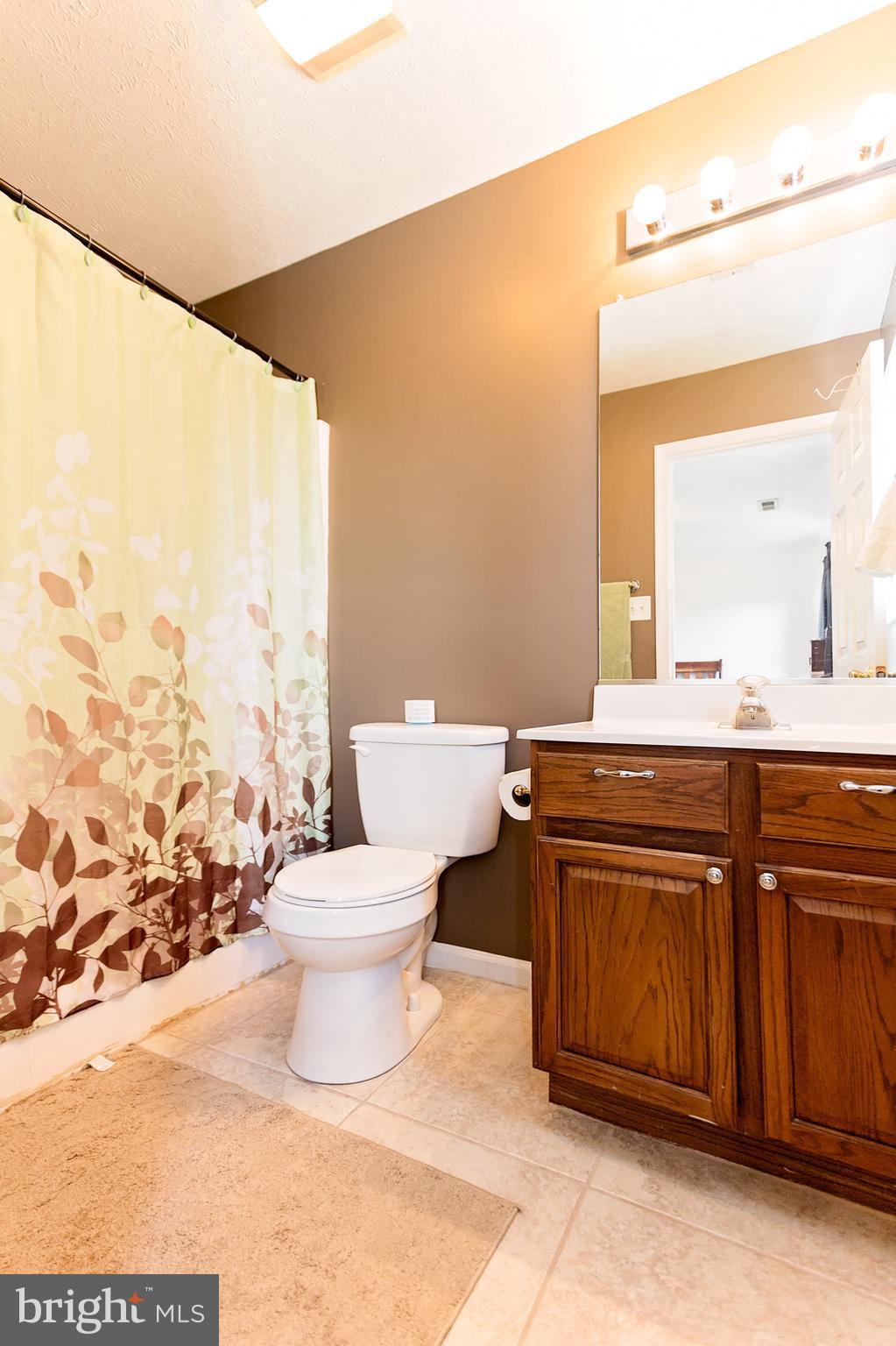 HILLCREST - Residential