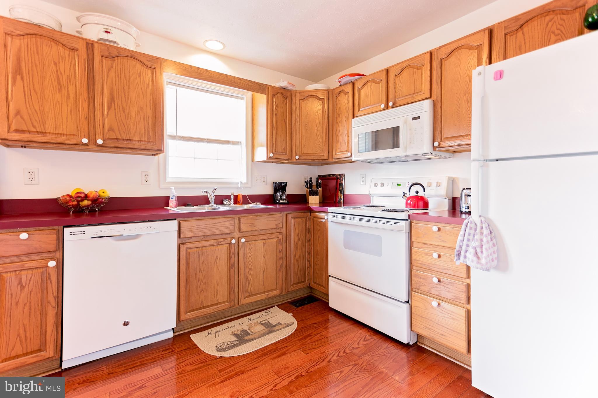 HILLCREST - Residential