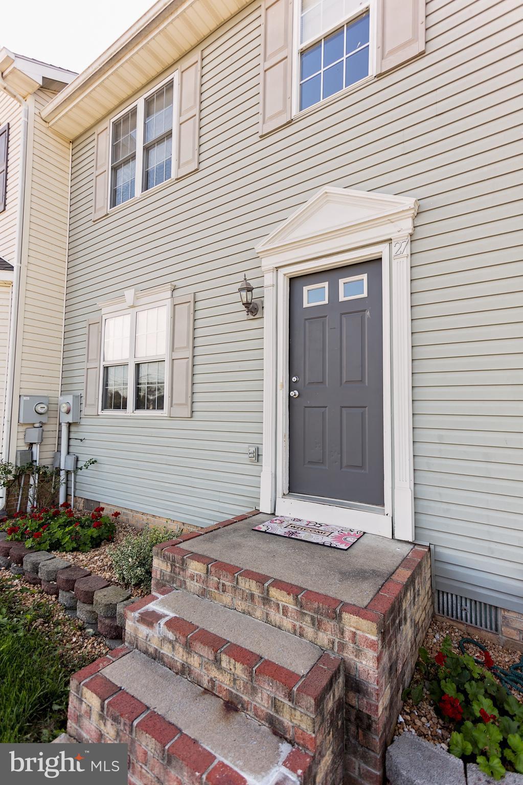 HILLCREST - Residential