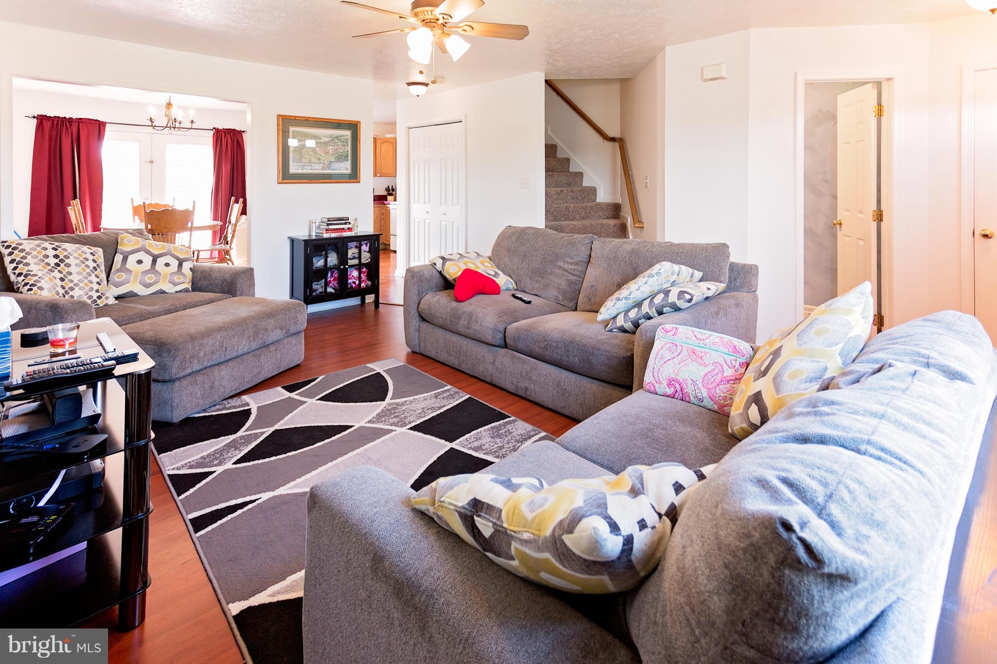 HILLCREST - Residential