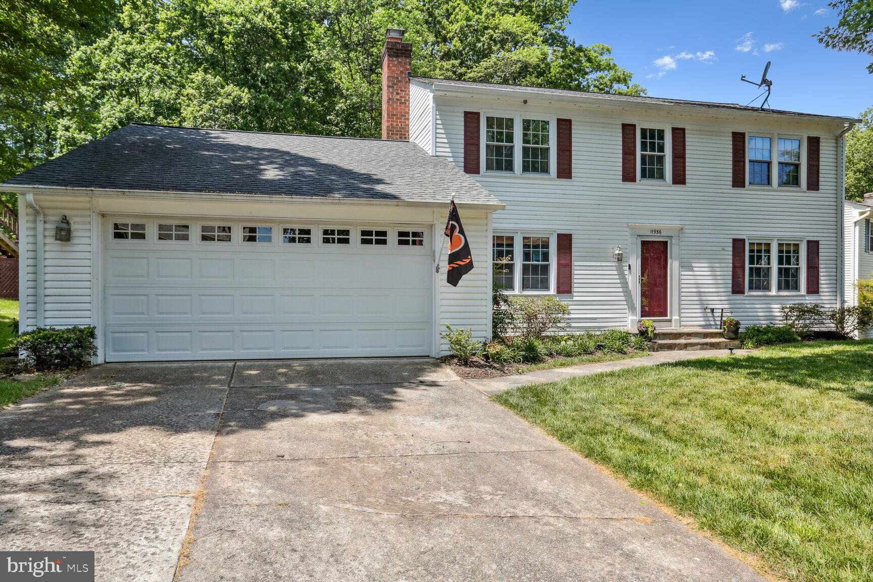 LAKE RIDGE - Residential