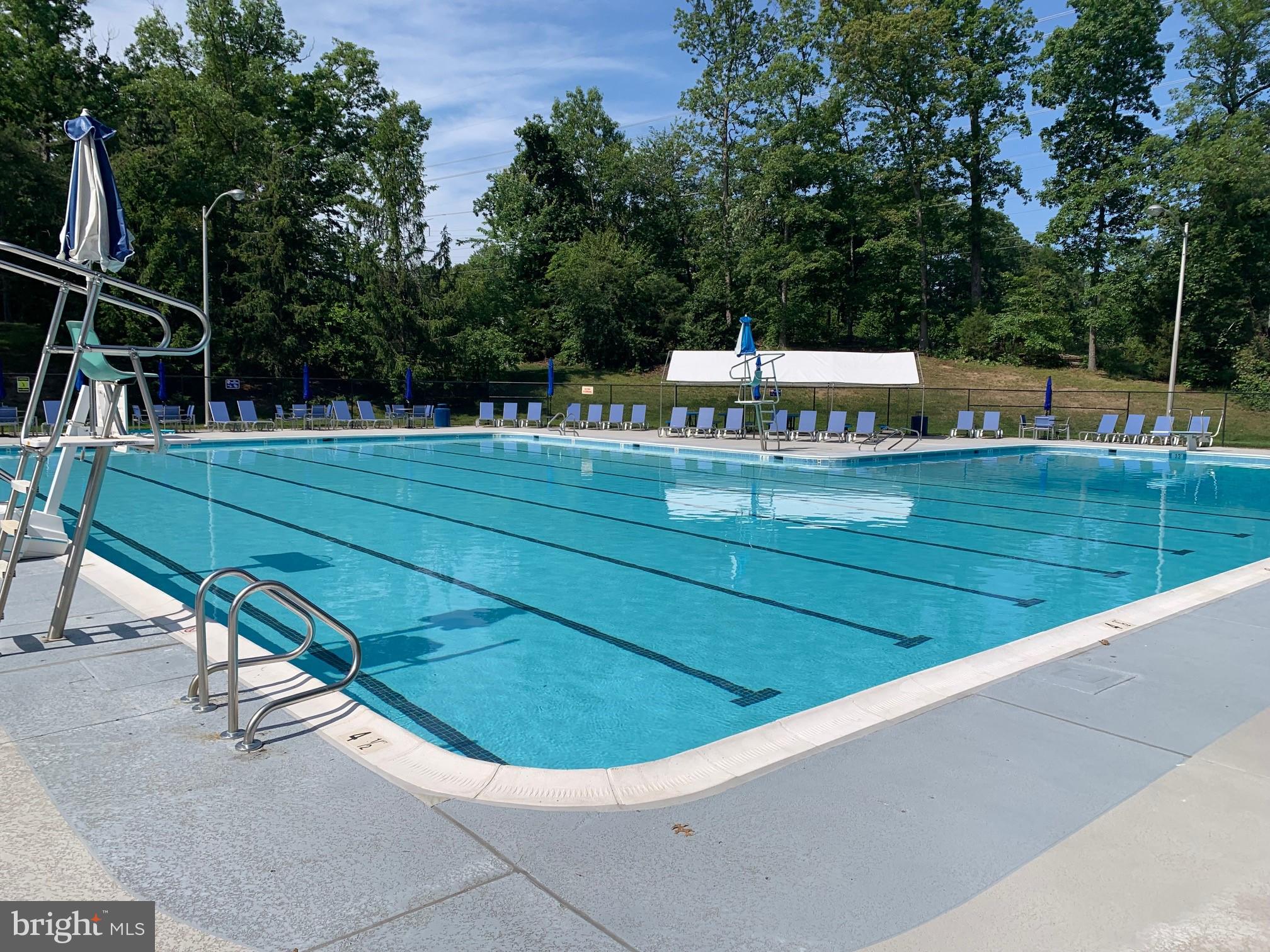 LAKE RIDGE - Residential