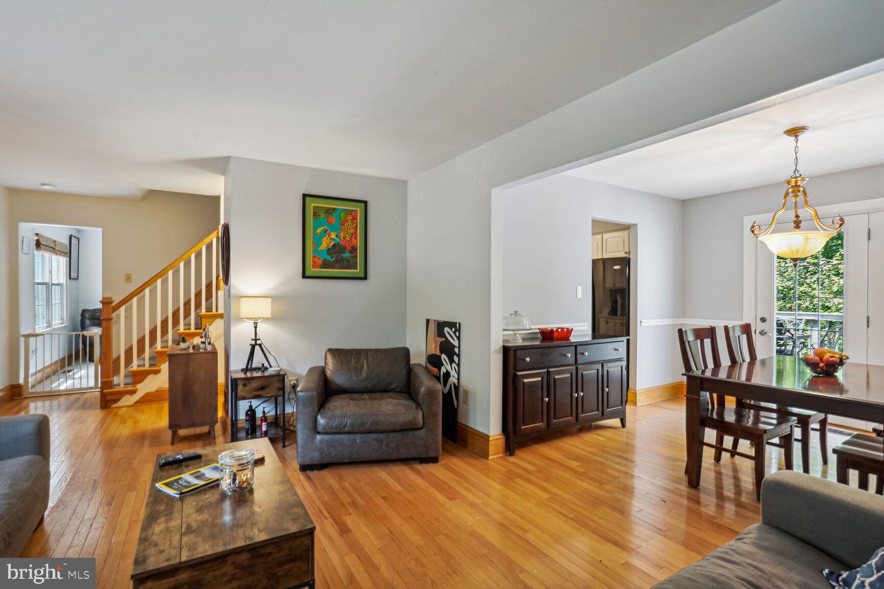 LAKE RIDGE - Residential