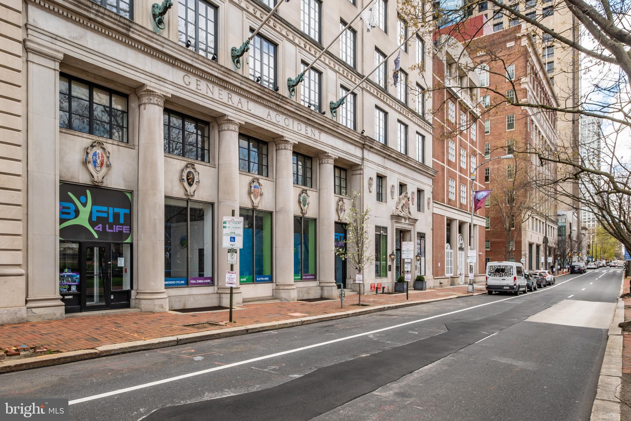 Turn-key retail space in the heart of Society Hill ready for tenant occupancy. Perfect opportunity for fitness, medical, physical therapy, or similar use. Dedicated ground floor entrance directly across the street from Independence Mall and the historic sites.