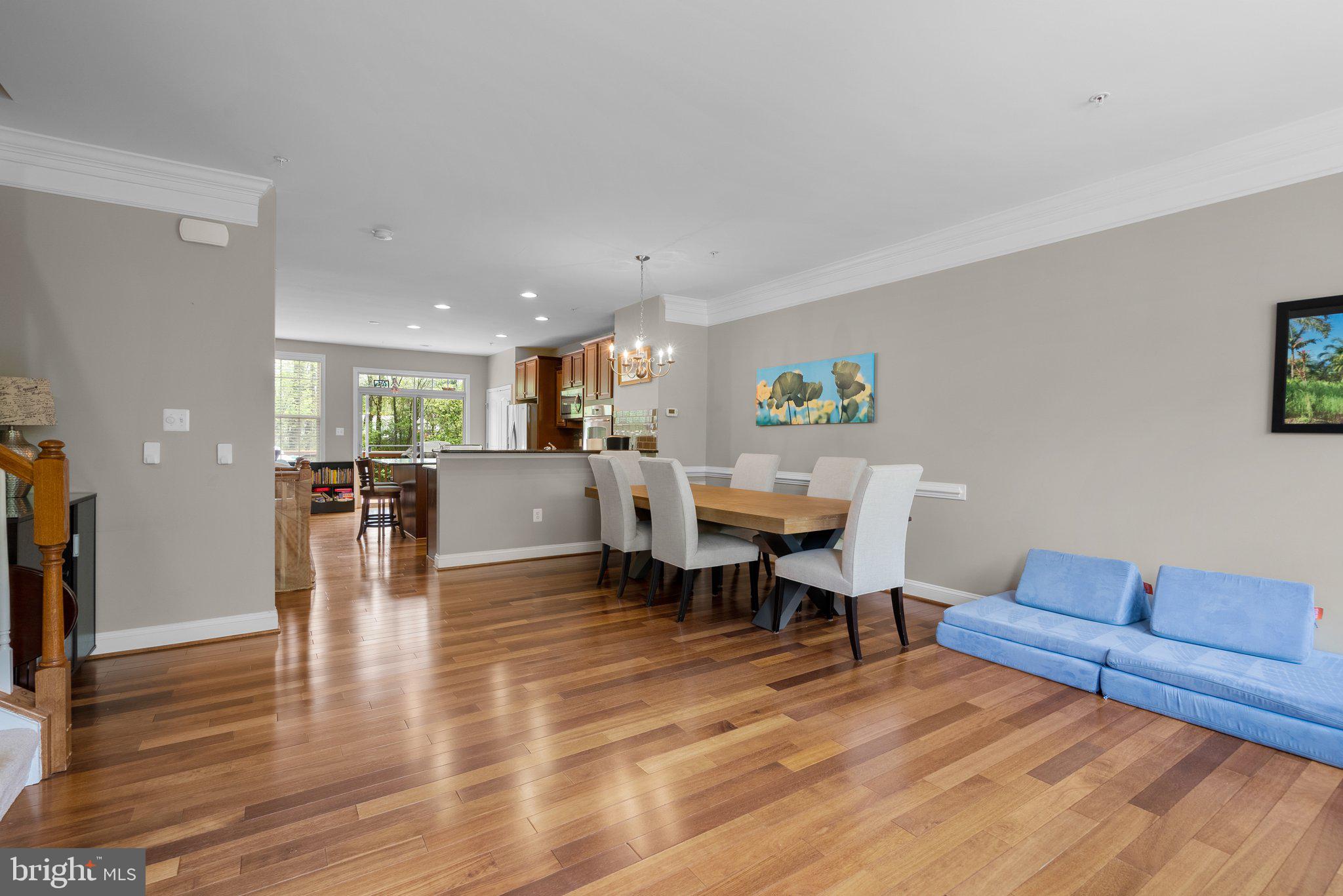 SMALLS NURSERY - Residential