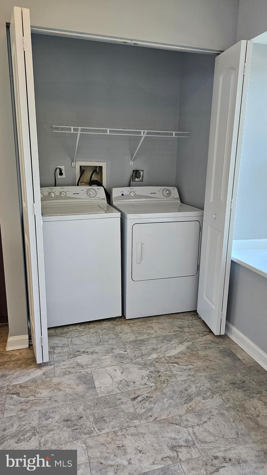 WOODBROOKE II CM - Residential