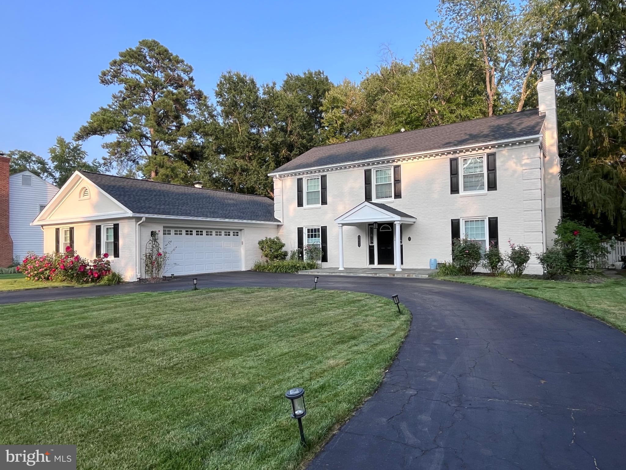 9403 FERRY LANDING COURT
