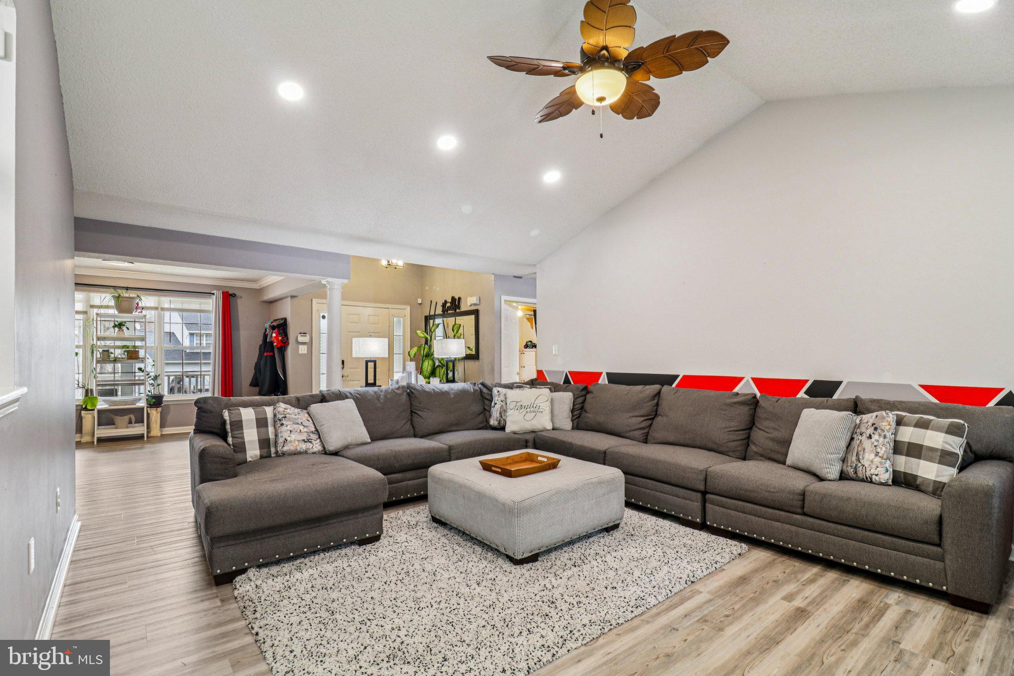 JAMESTOWNE SUB LA PLATA - Residential