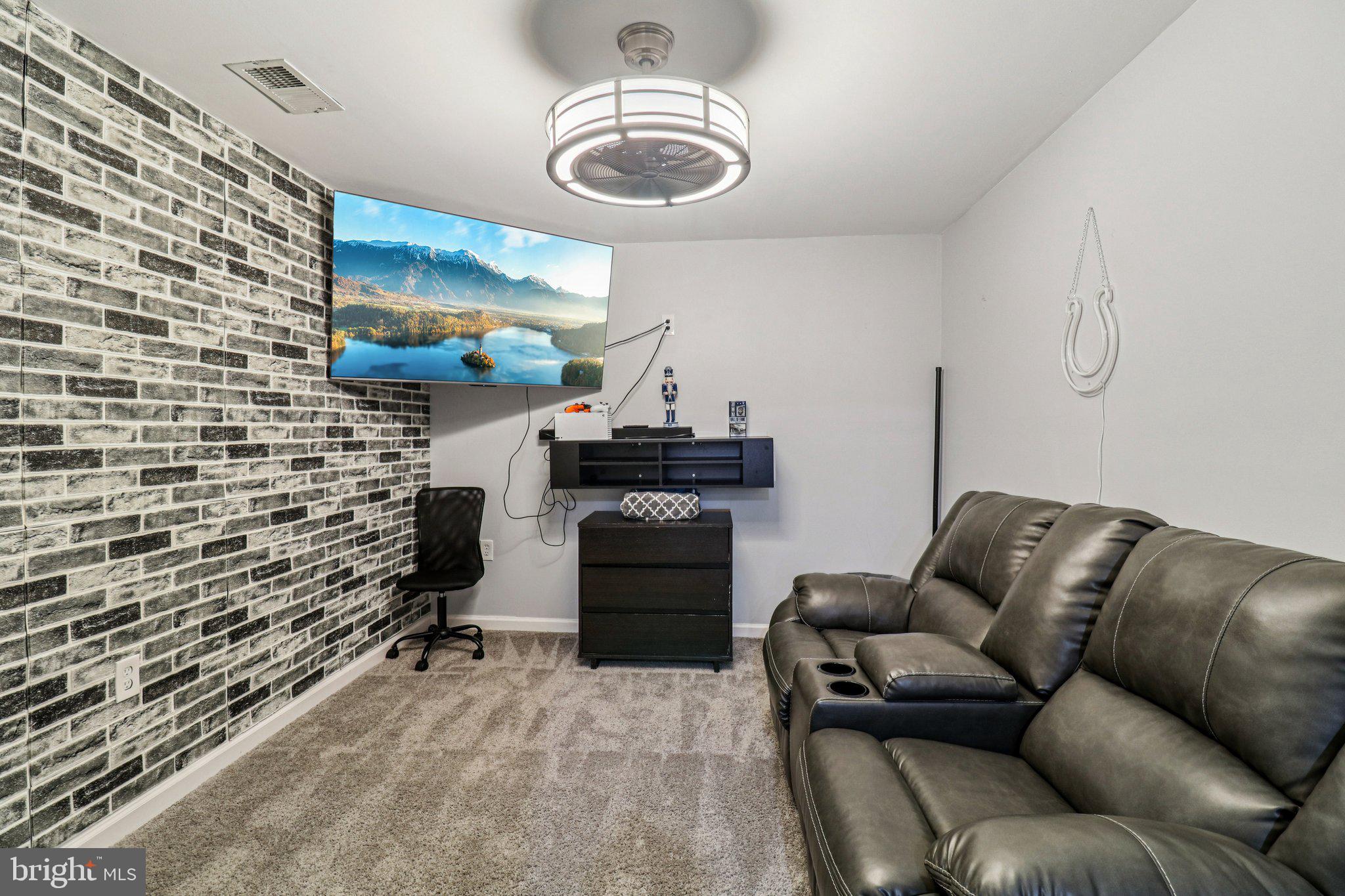 JAMESTOWNE SUB LA PLATA - Residential