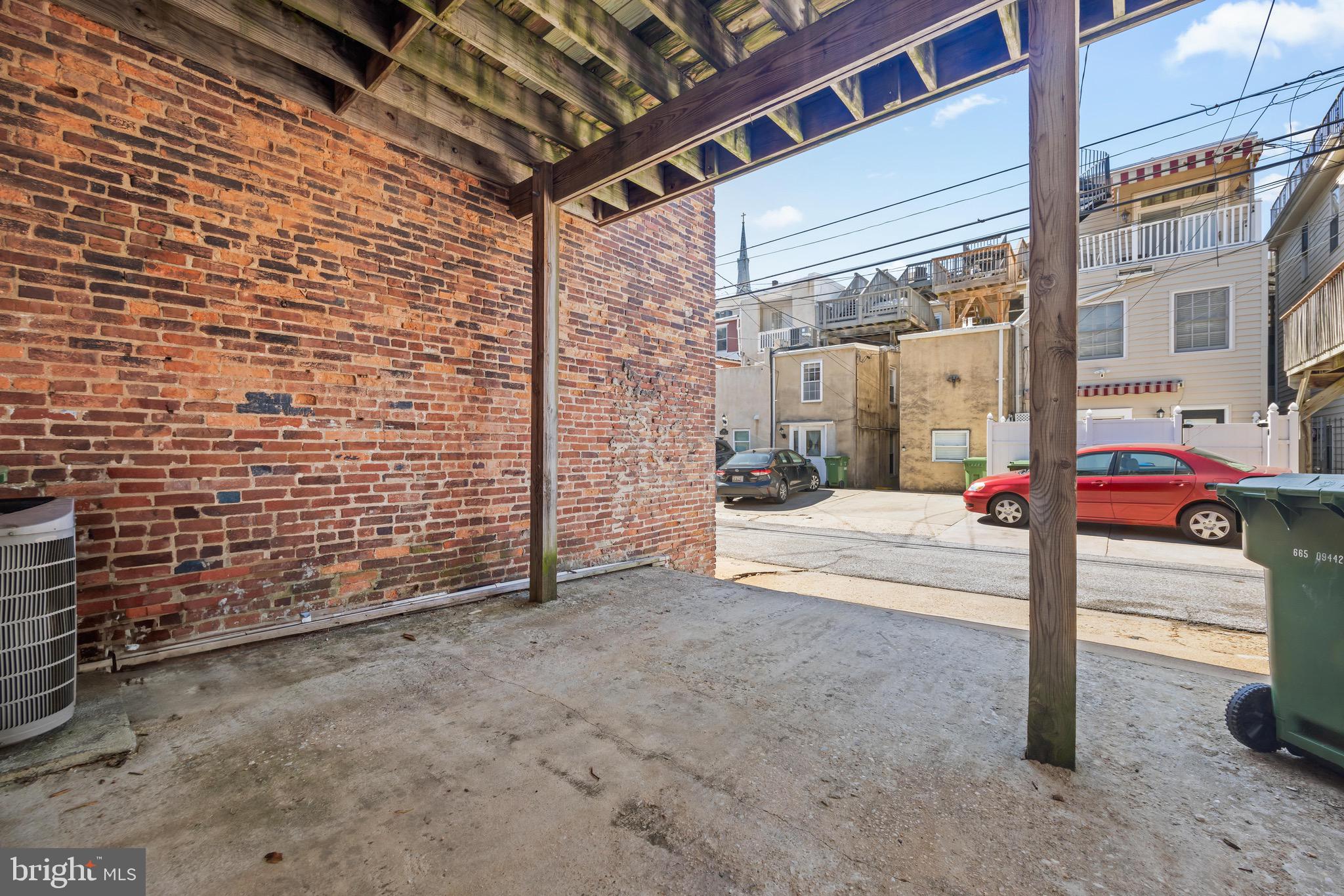 1108 BATTERY AVENUE