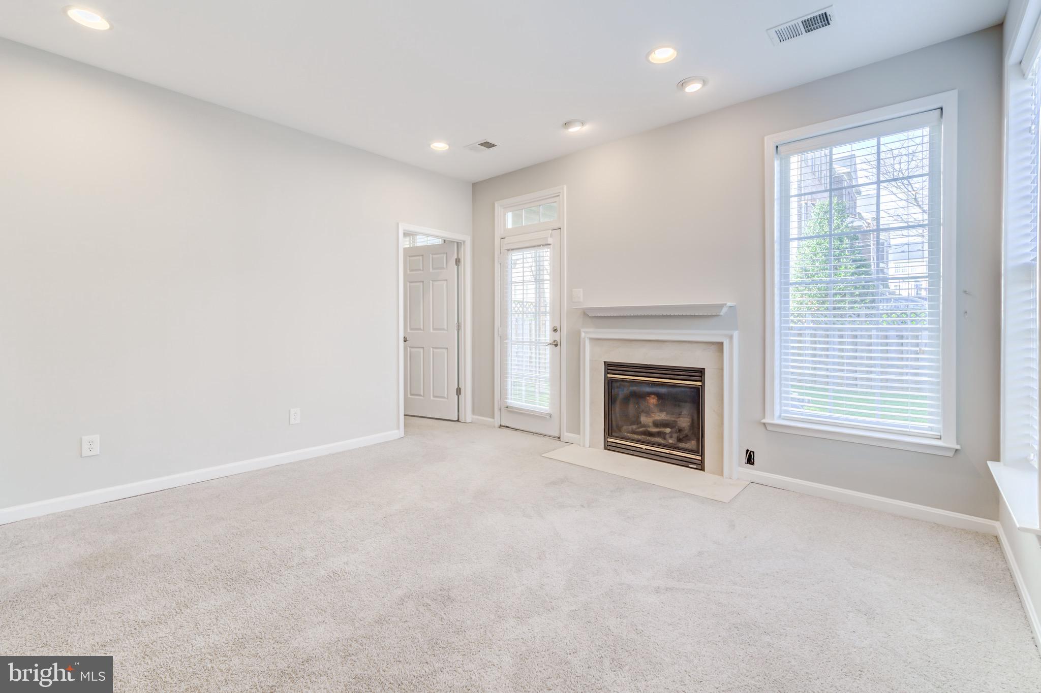 STONE RIDGE NORTH - Residential Lease