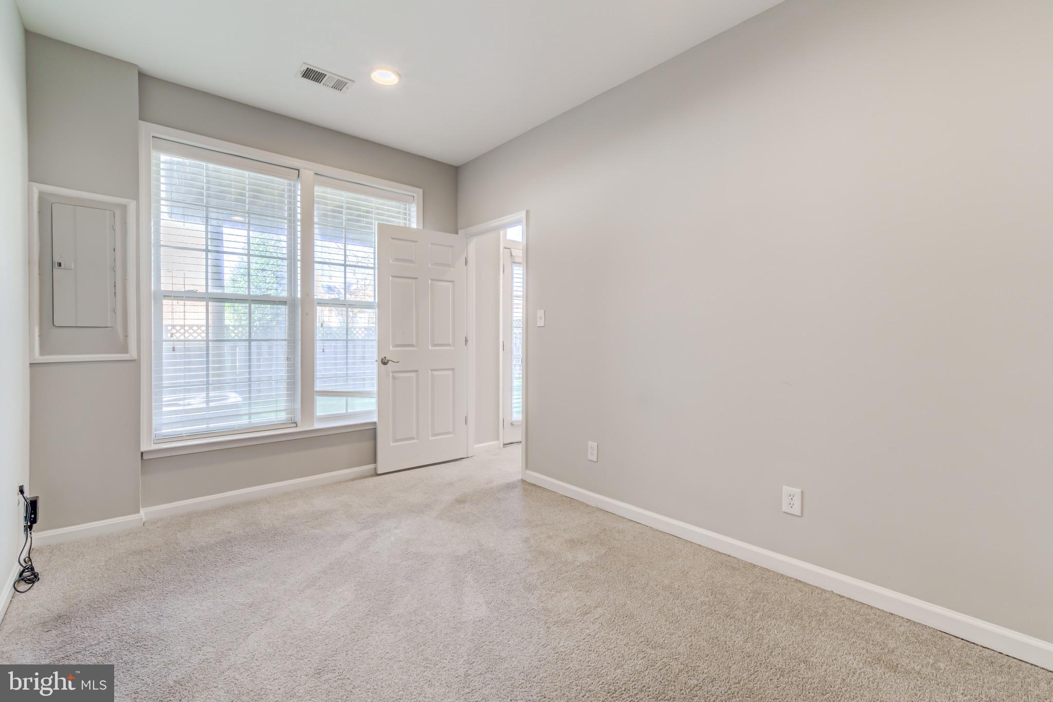 STONE RIDGE NORTH - Residential Lease